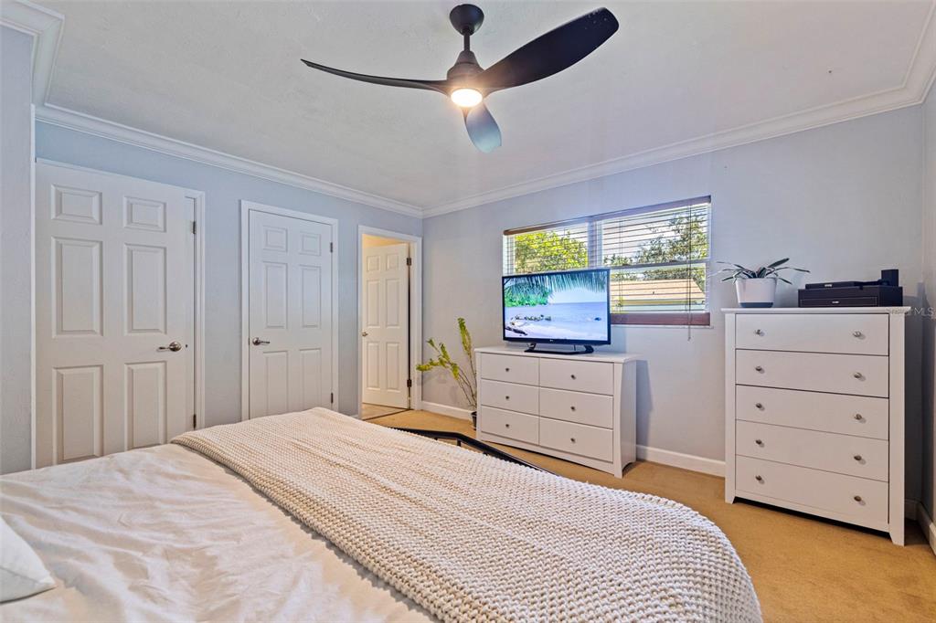 St Petersburg, Florida, 33712, United States, 3 Bedrooms Bedrooms, ,2 BathroomsBathrooms,Residential,For Sale,1907287