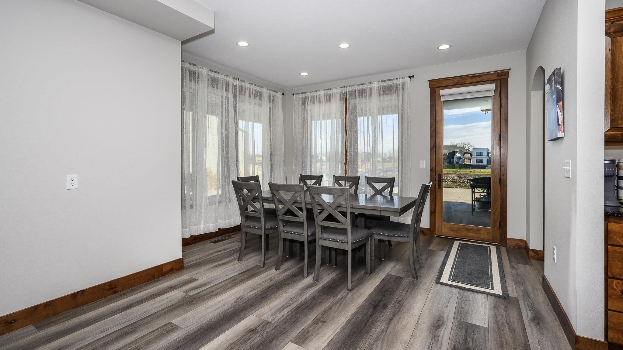 Bismarck, North Dakota, 58503, United States, 3 Bedrooms Bedrooms, ,2 BathroomsBathrooms,Residential,For Sale,1995380