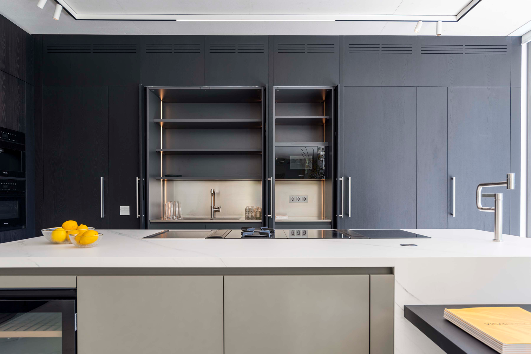  Spectacular detached villa with pool in Somosaguas, Pozuelo de Alarcón - 物件實景