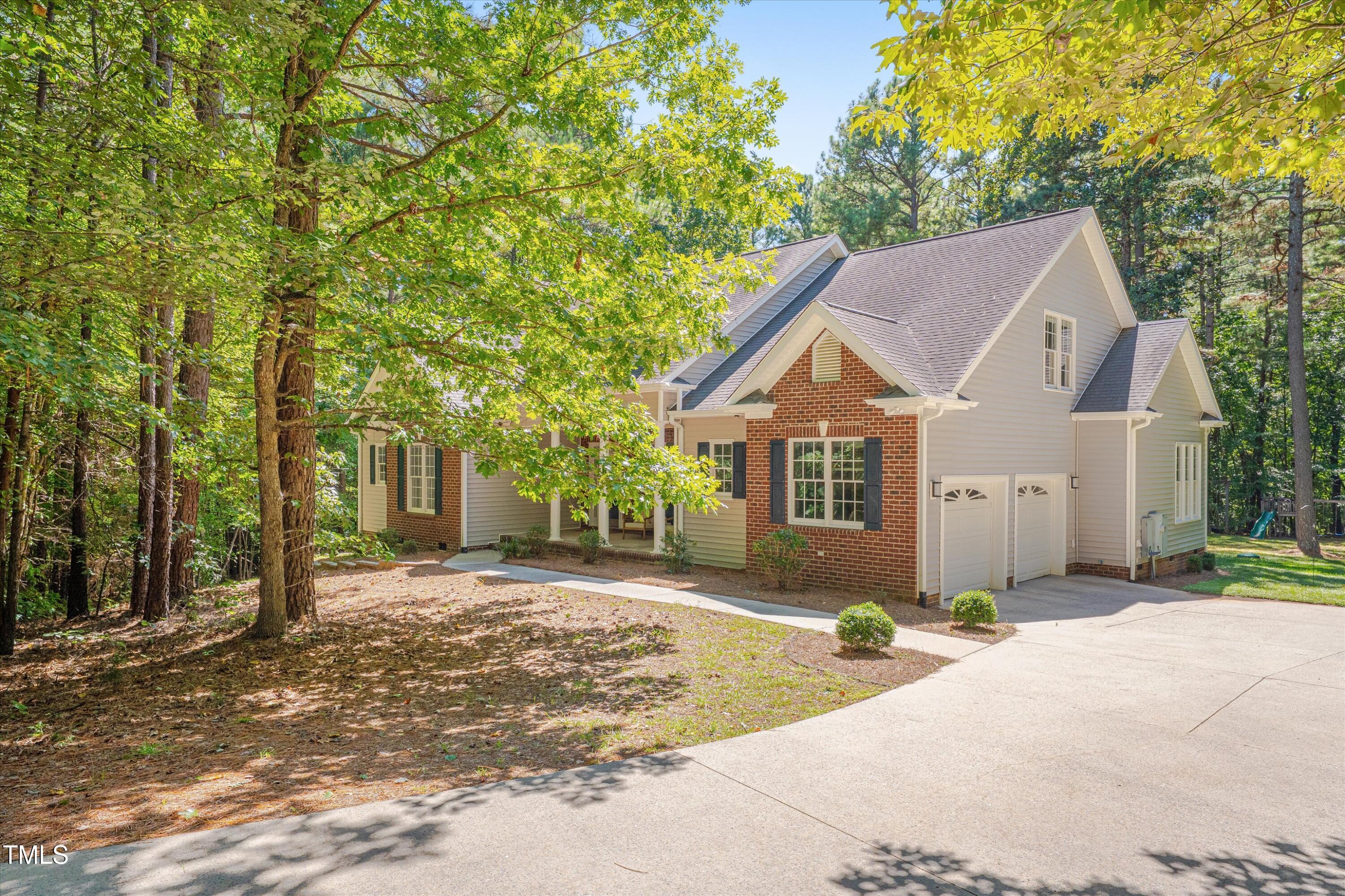 Hillsborough, North Carolina, 27278, United States, 4 Bedrooms Bedrooms, ,4 BathroomsBathrooms,Residential,For Sale,1947049