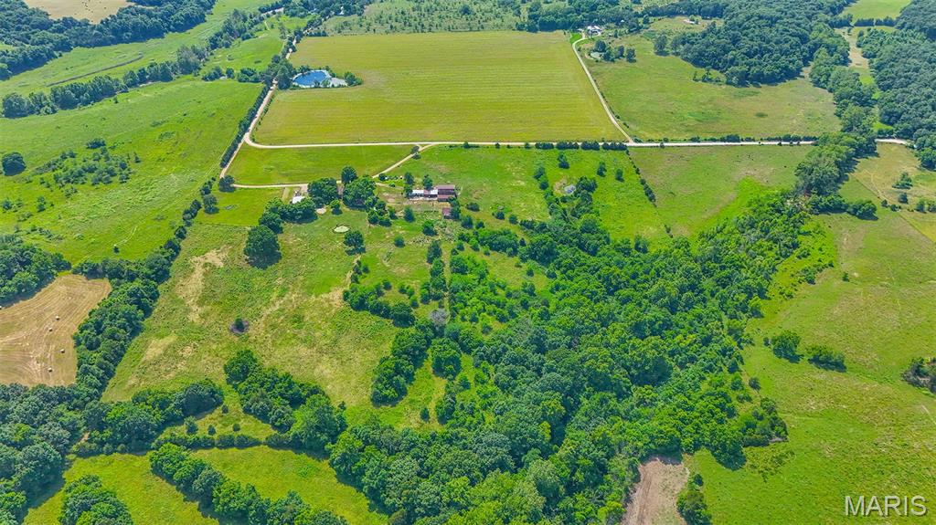 Lebanon, Missouri, 65536, United States, 3 Bedrooms Bedrooms, ,2 BathroomsBathrooms,Residential,For Sale,1982257