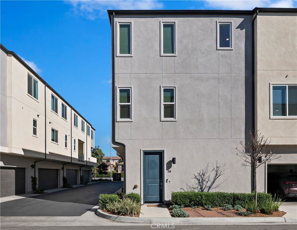 San Diego, California, 92154, United States, 2 Bedrooms Bedrooms, ,3 BathroomsBathrooms,Residential,For Sale,2025842