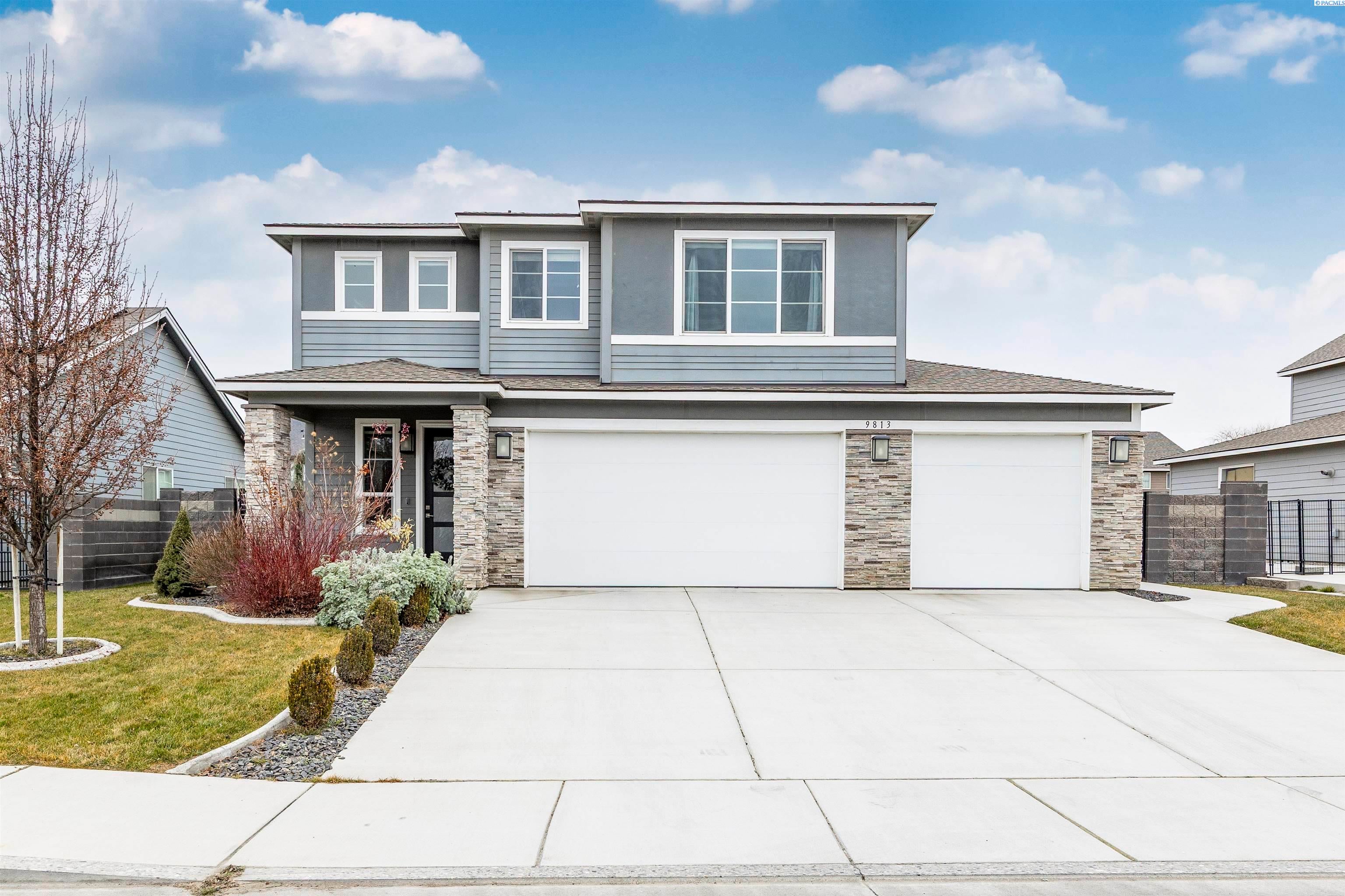 Pasco, Washington, 99301, United States, 3 Bedrooms Bedrooms, ,3 BathroomsBathrooms,Residential,For Sale,2012523