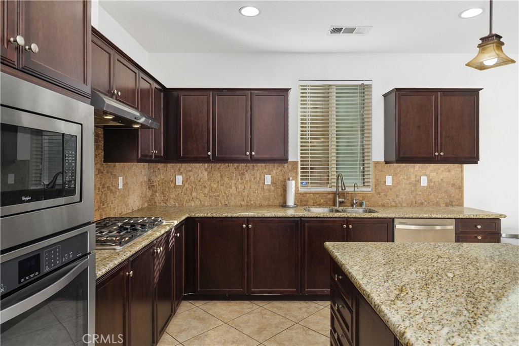 Menifee, California, 92584, United States, 3 Bedrooms Bedrooms, ,3 BathroomsBathrooms,Residential,For Sale,1987755