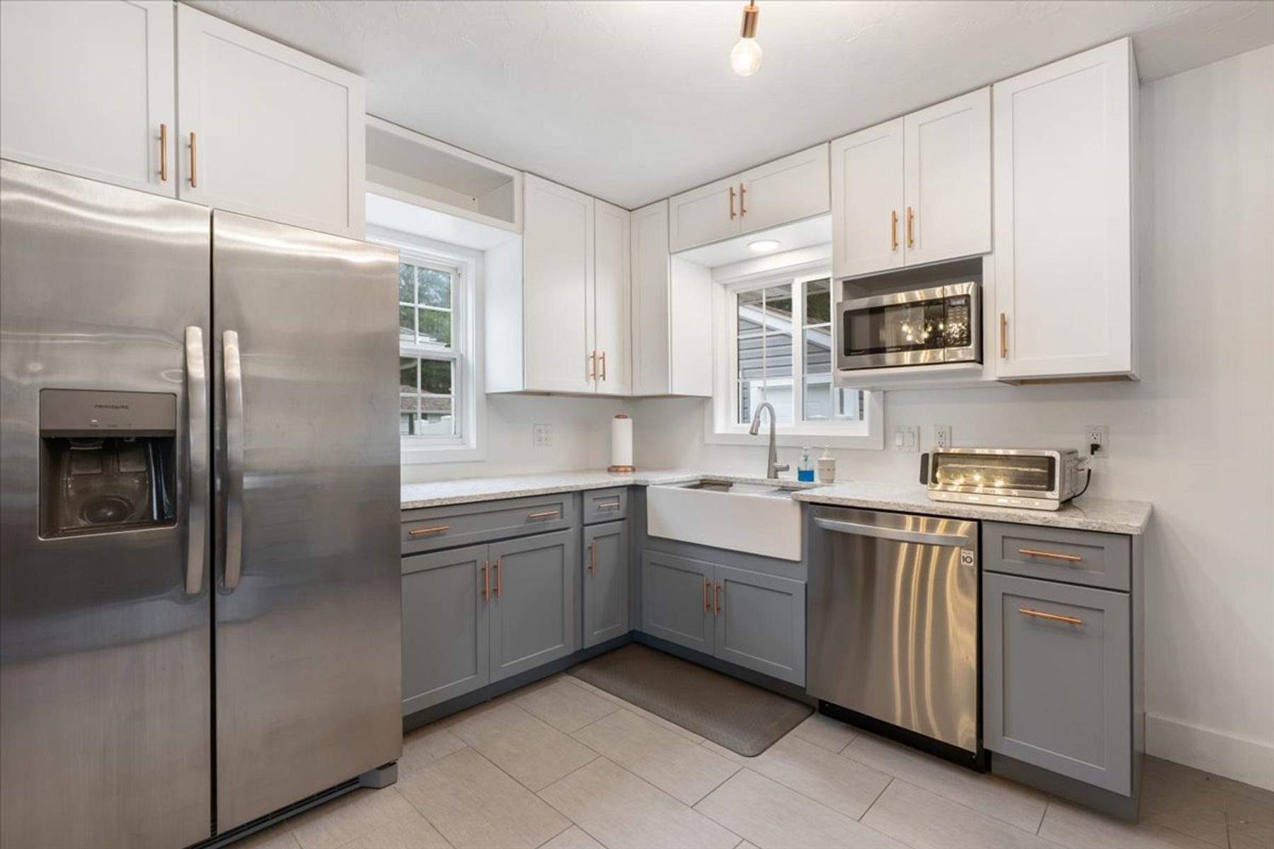  Beautifully Remodeled Rambler Near Downtown Rochester - 物件實景