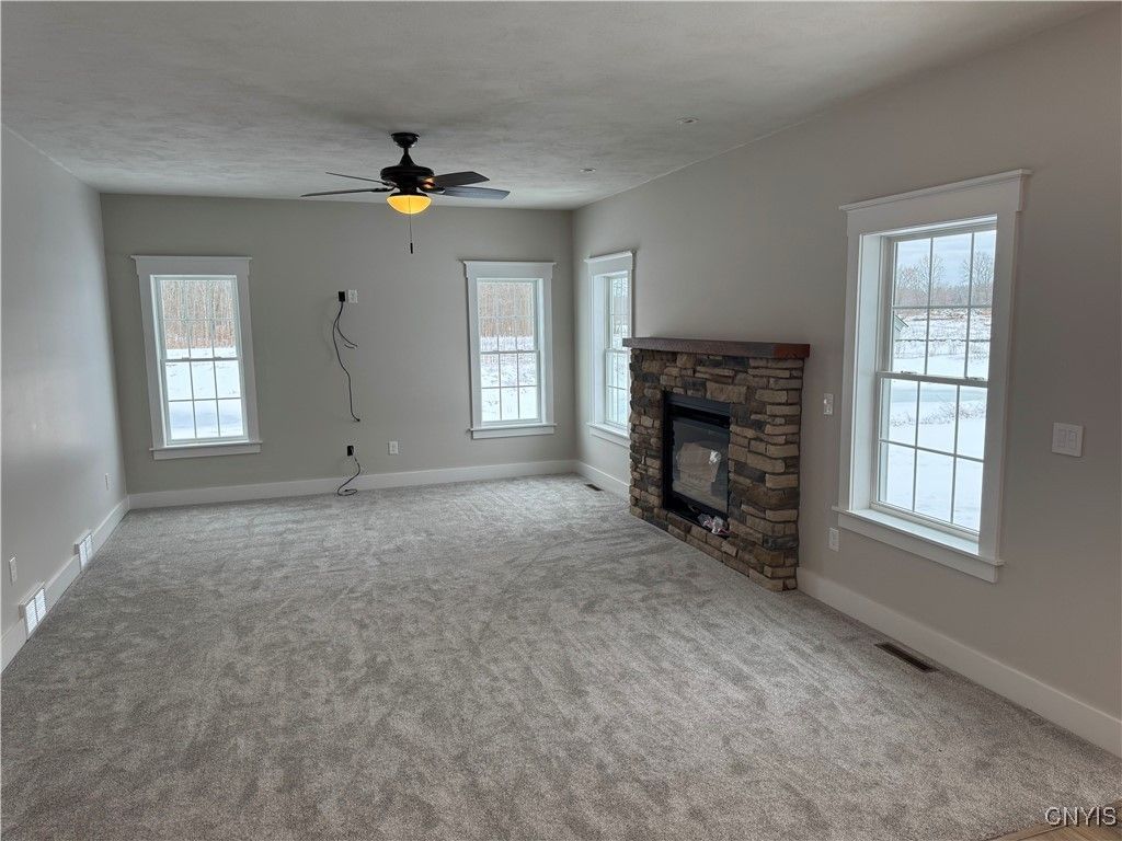 Cicero, New York, 13039, United States, 3 Bedrooms Bedrooms, ,3 BathroomsBathrooms,Residential,For Sale,1970756