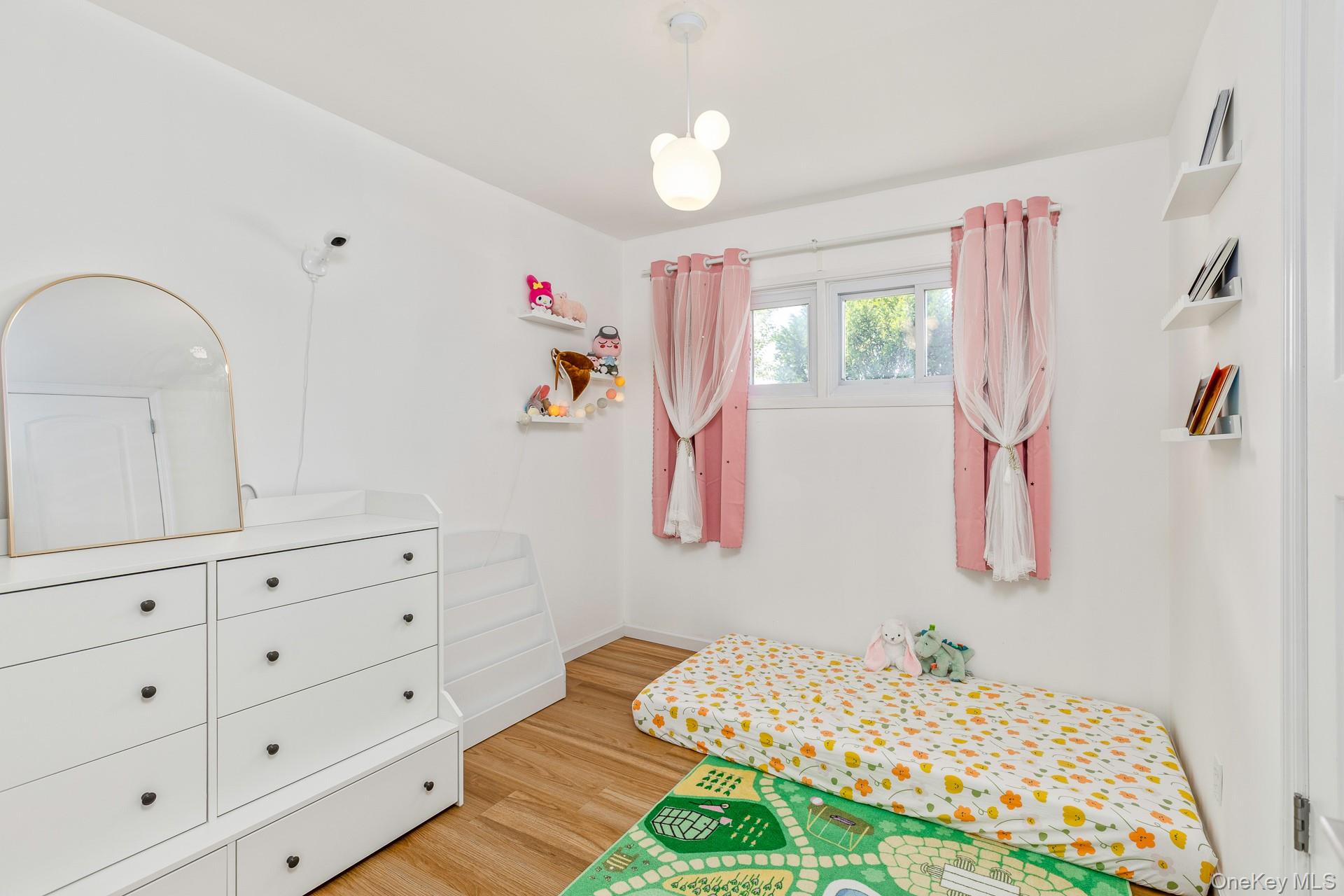  21 Pinetree Avenue, Hicksville, NY, 11801 - 物件實景