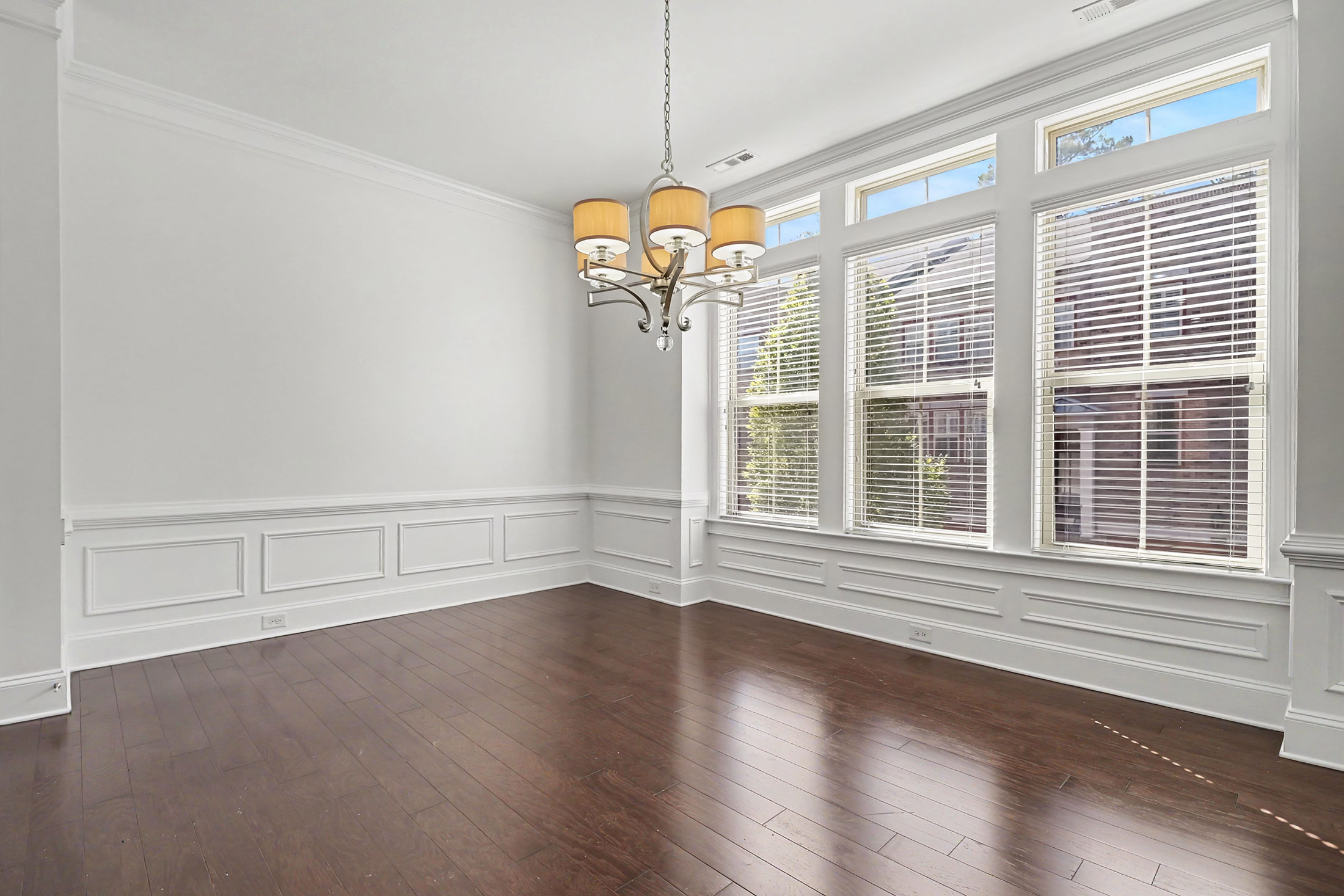  Beautiful Move-in Ready Townhome in the Gated Gramercy Community - 物件實景