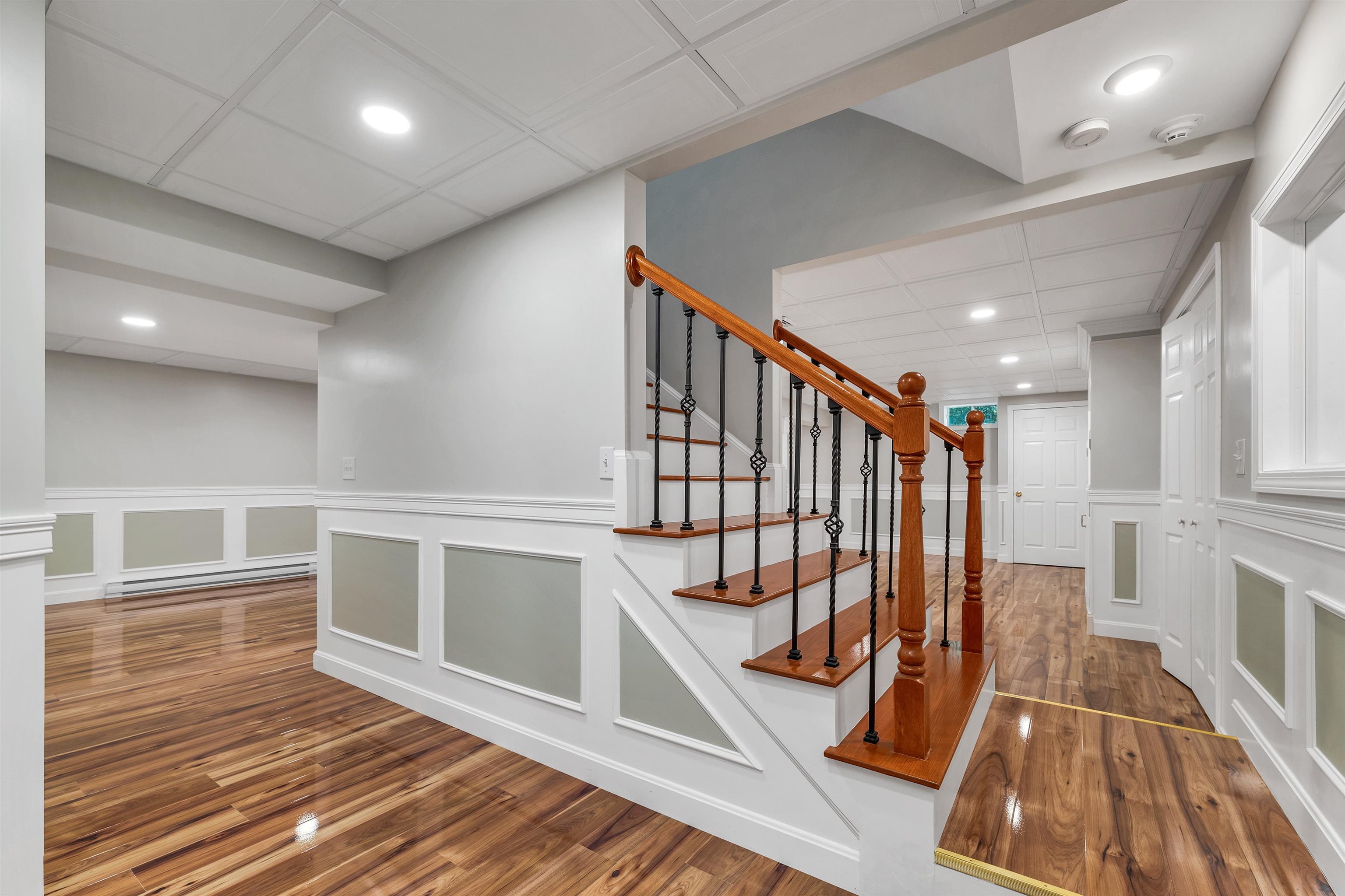 Nashua, New Hampshire, 03062, United States, 4 Bedrooms Bedrooms, ,2 BathroomsBathrooms,Residential,For Sale,1918532