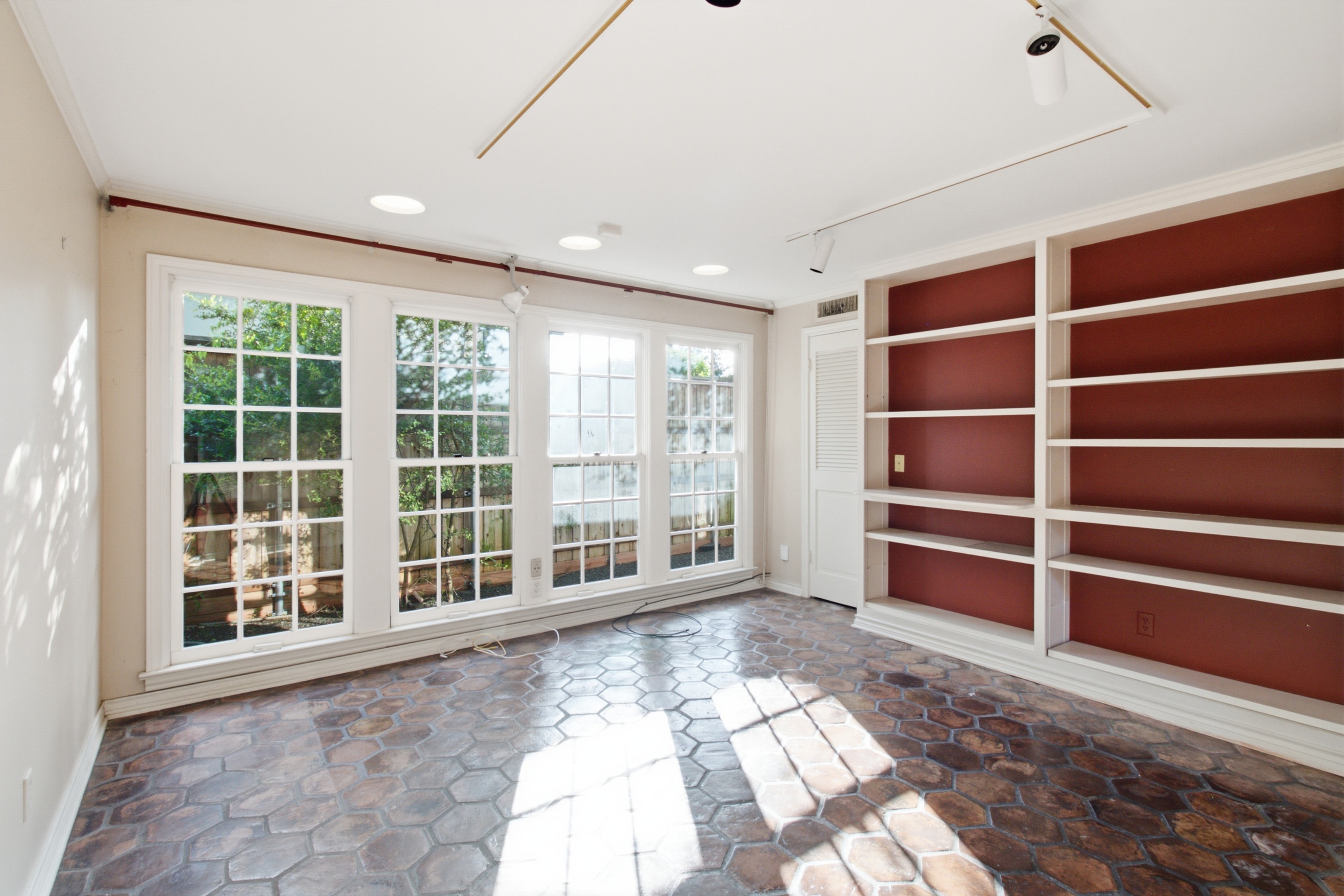  3917 Fairfax Avenue, Dallas, TX, 75209 - 物件實景