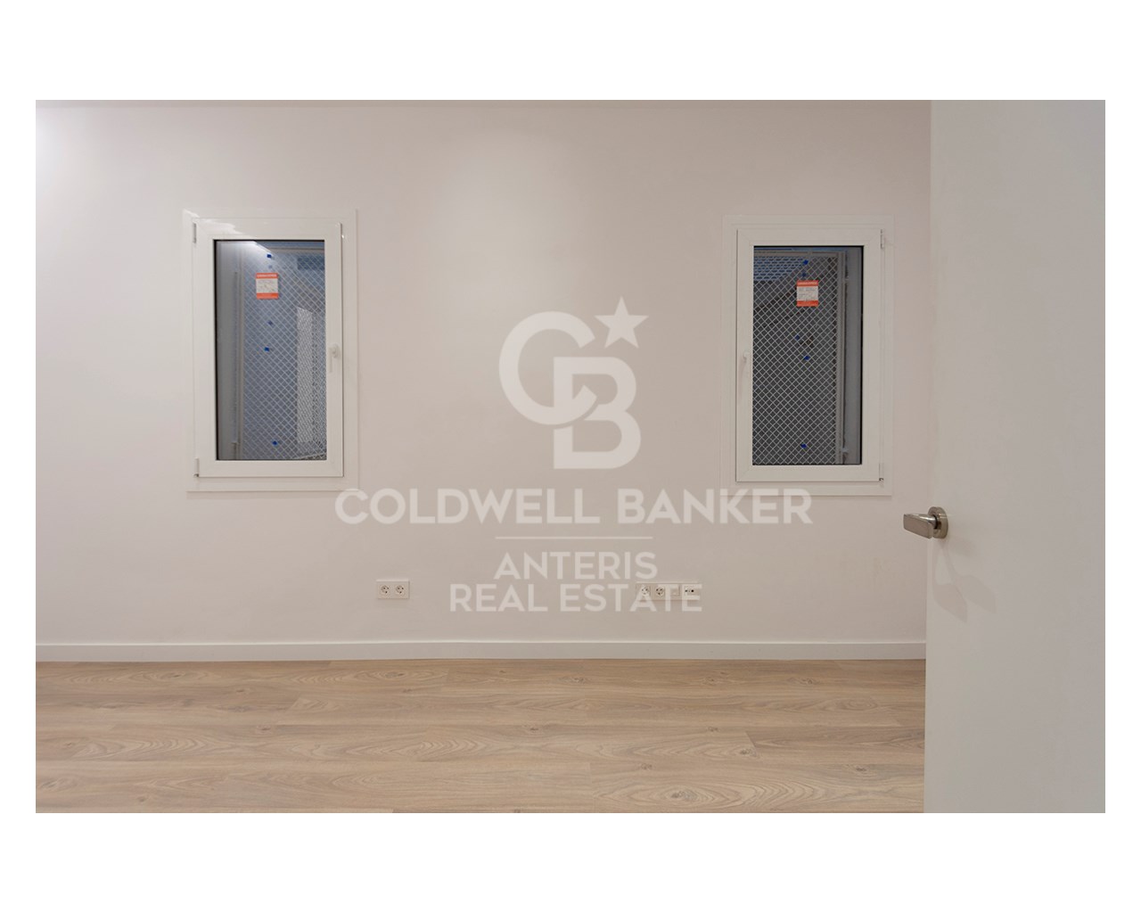 Barcelona, Catalonia, ES, 2 Bedrooms Bedrooms, ,1 BathroomBathrooms,Residential,For Sale,1688739