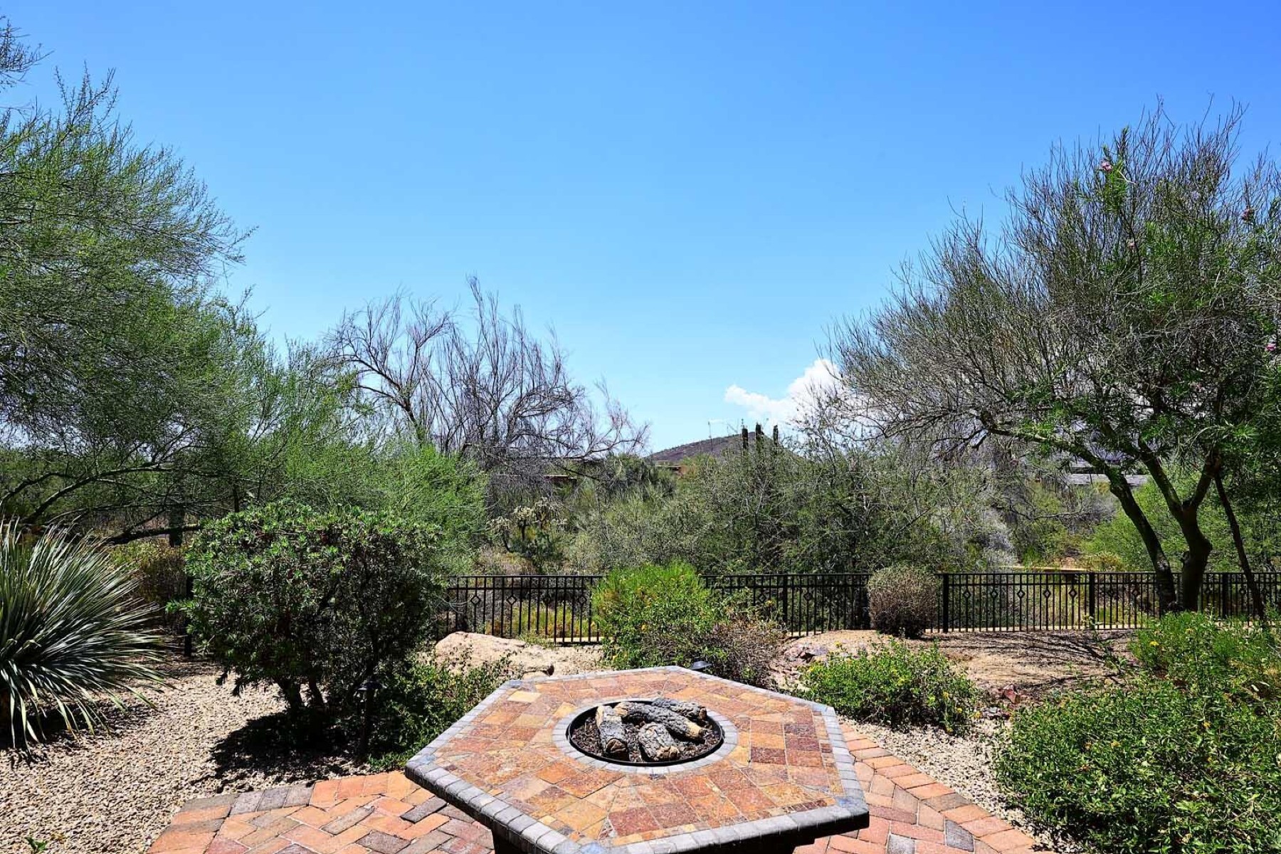  38638 N 104th Street  Scottsdale, AZ - 物件實景
