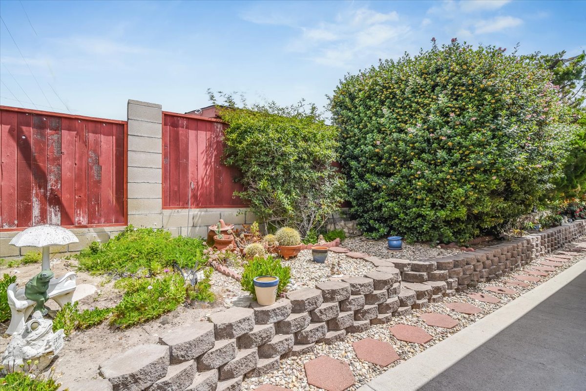 Lompoc, California, 93436, United States, 3 Bedrooms Bedrooms, ,1 BathroomBathrooms,Residential,For Sale,1906815