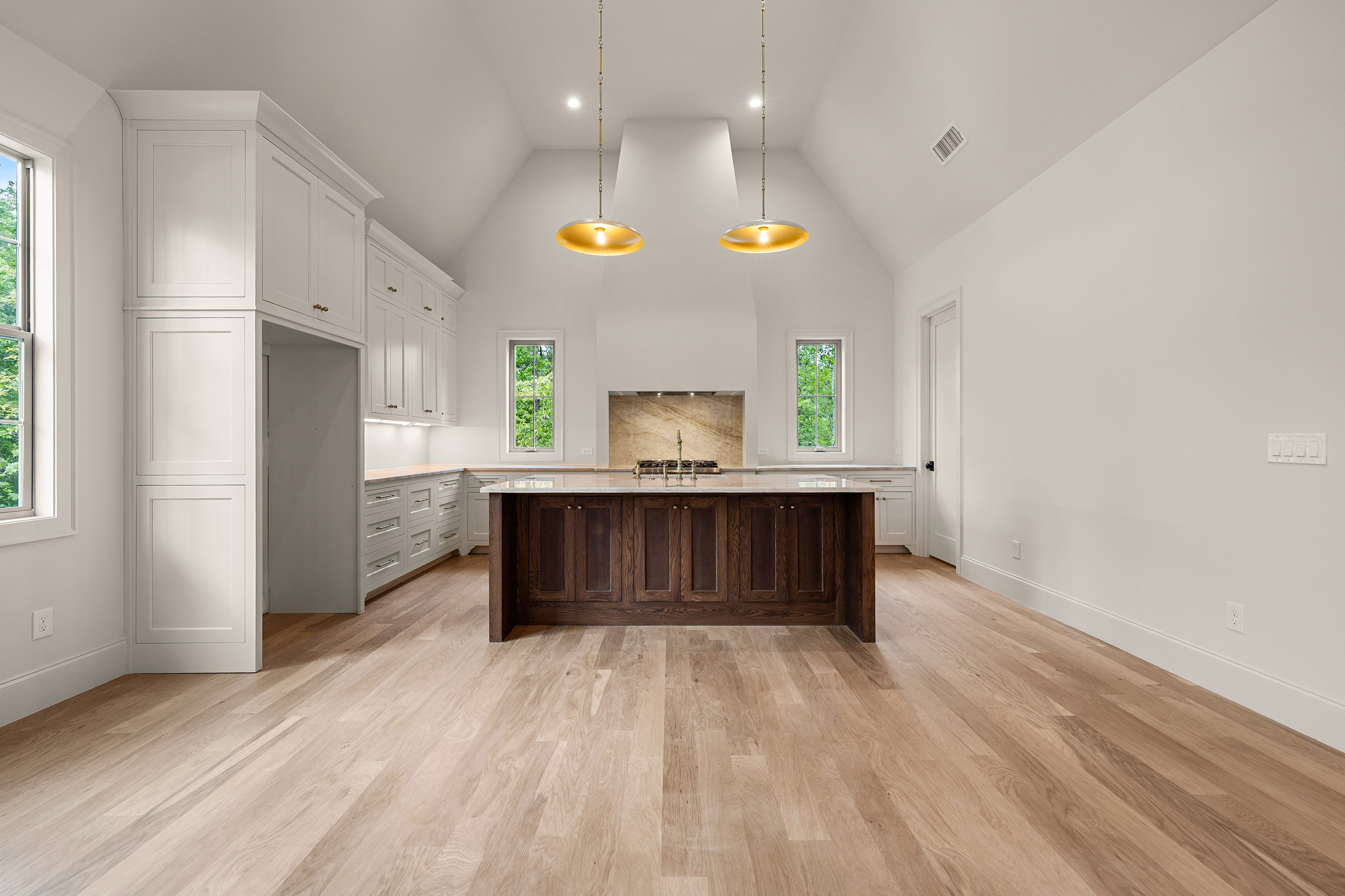  Beautiful New Construction With European Flair in Arbor Springs - 物件實景