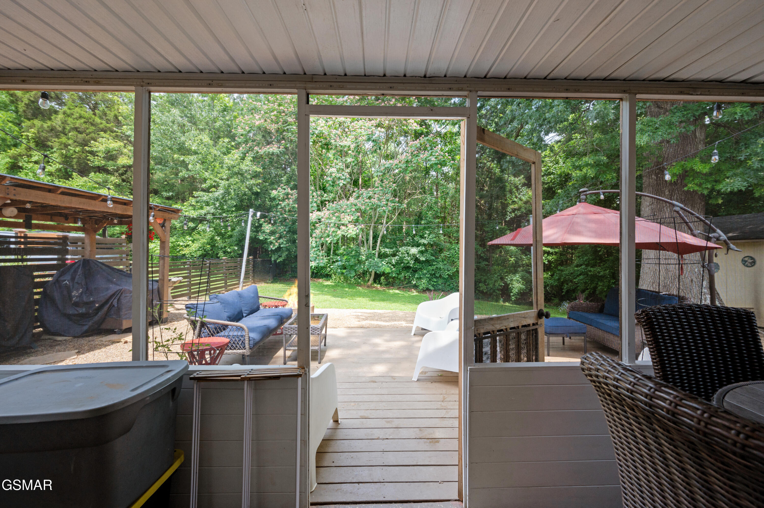 Sevierville, Tennessee, 37862, United States, 4 Bedrooms Bedrooms, ,3 BathroomsBathrooms,Residential,For Sale,1863577