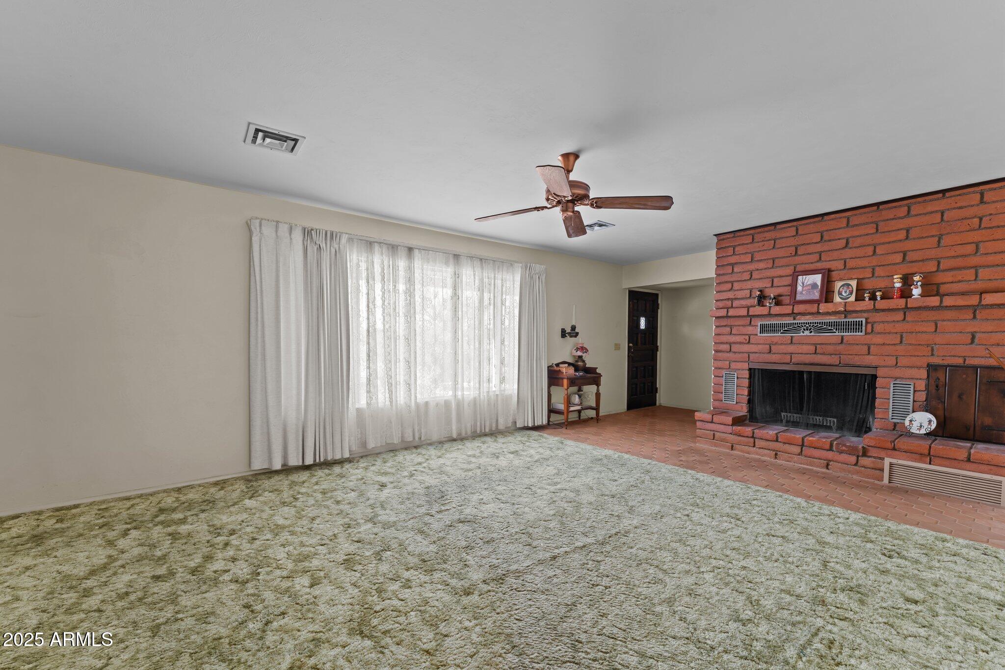 Wickenburg, Arizona, 85390, United States, 4 Bedrooms Bedrooms, ,2 BathroomsBathrooms,Residential,For Sale,1983414