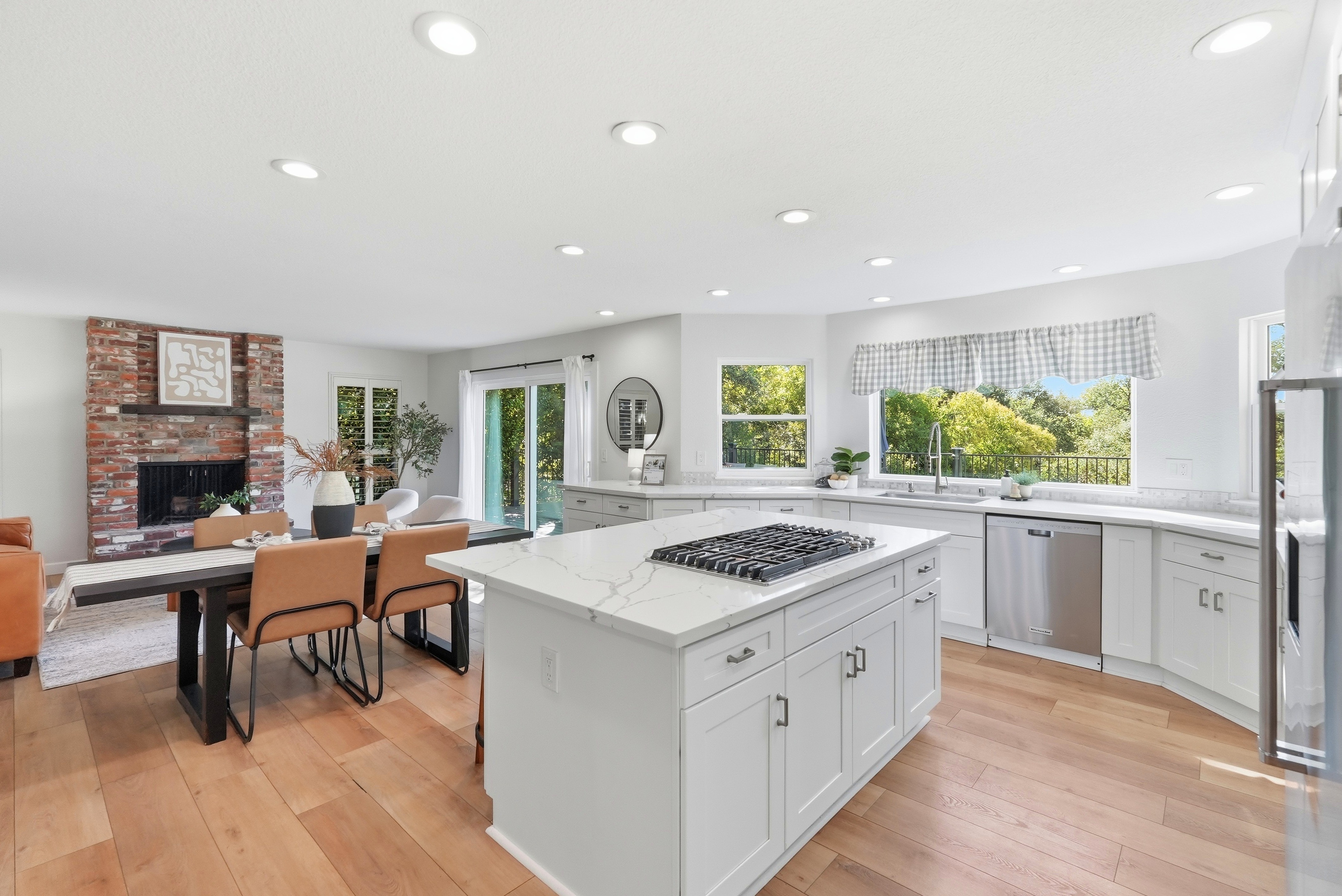  9290 South Ravine Lane, Fair Oaks, CA 95628 - 物件實景