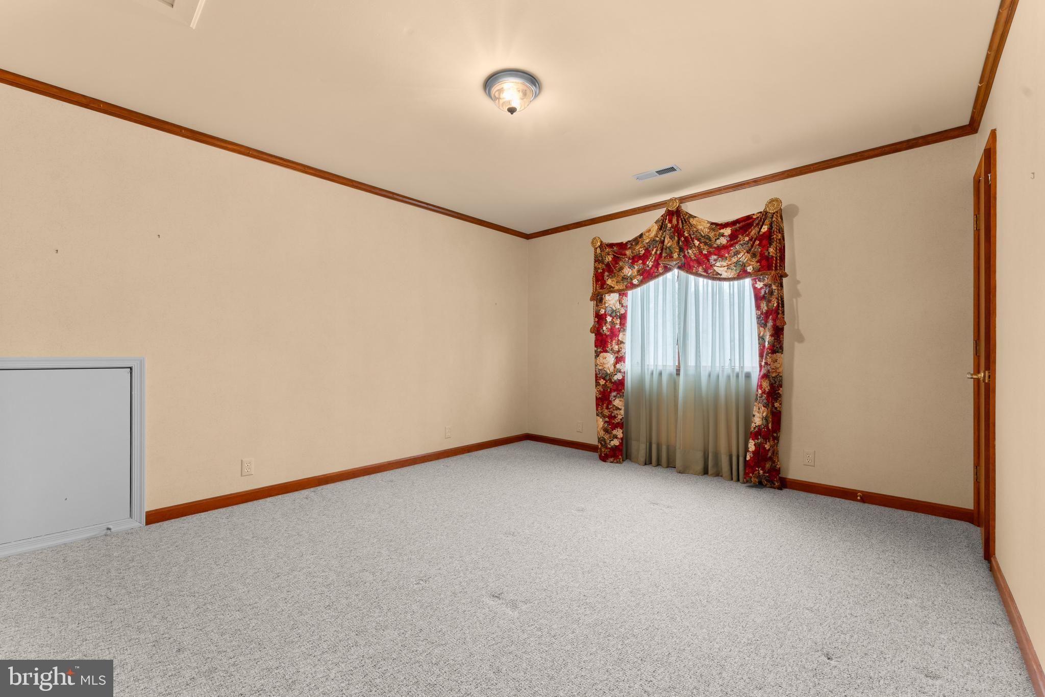 Madison, Virginia, 22727, United States, 3 Bedrooms Bedrooms, ,3 BathroomsBathrooms,Residential,For Sale,1997778