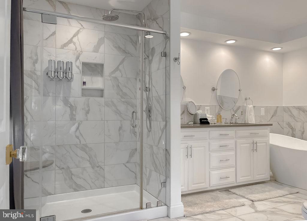 Lexington Park, Maryland, 20653, United States, 5 Bedrooms Bedrooms, ,6 BathroomsBathrooms,Residential,For Sale,2012583