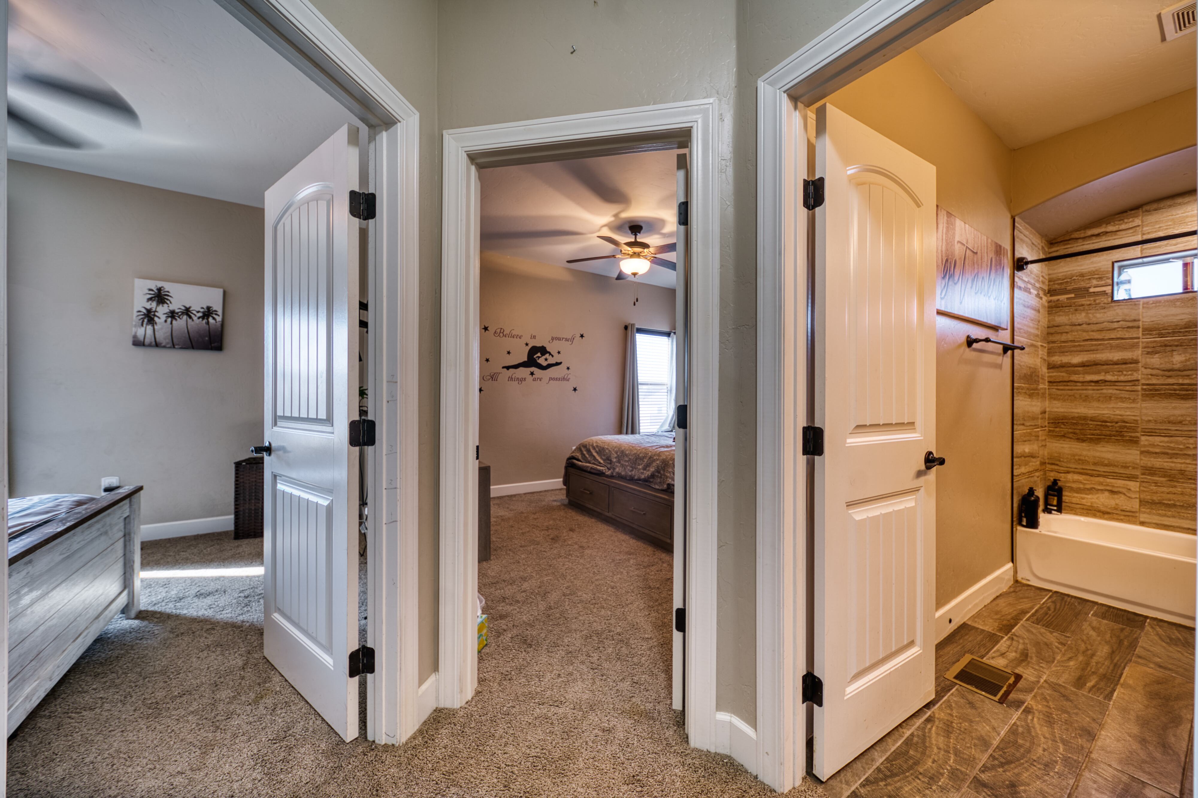 Carlsbad, New Mexico, 88220, United States, 4 Bedrooms Bedrooms, ,3 BathroomsBathrooms,Residential,For Sale,1975049