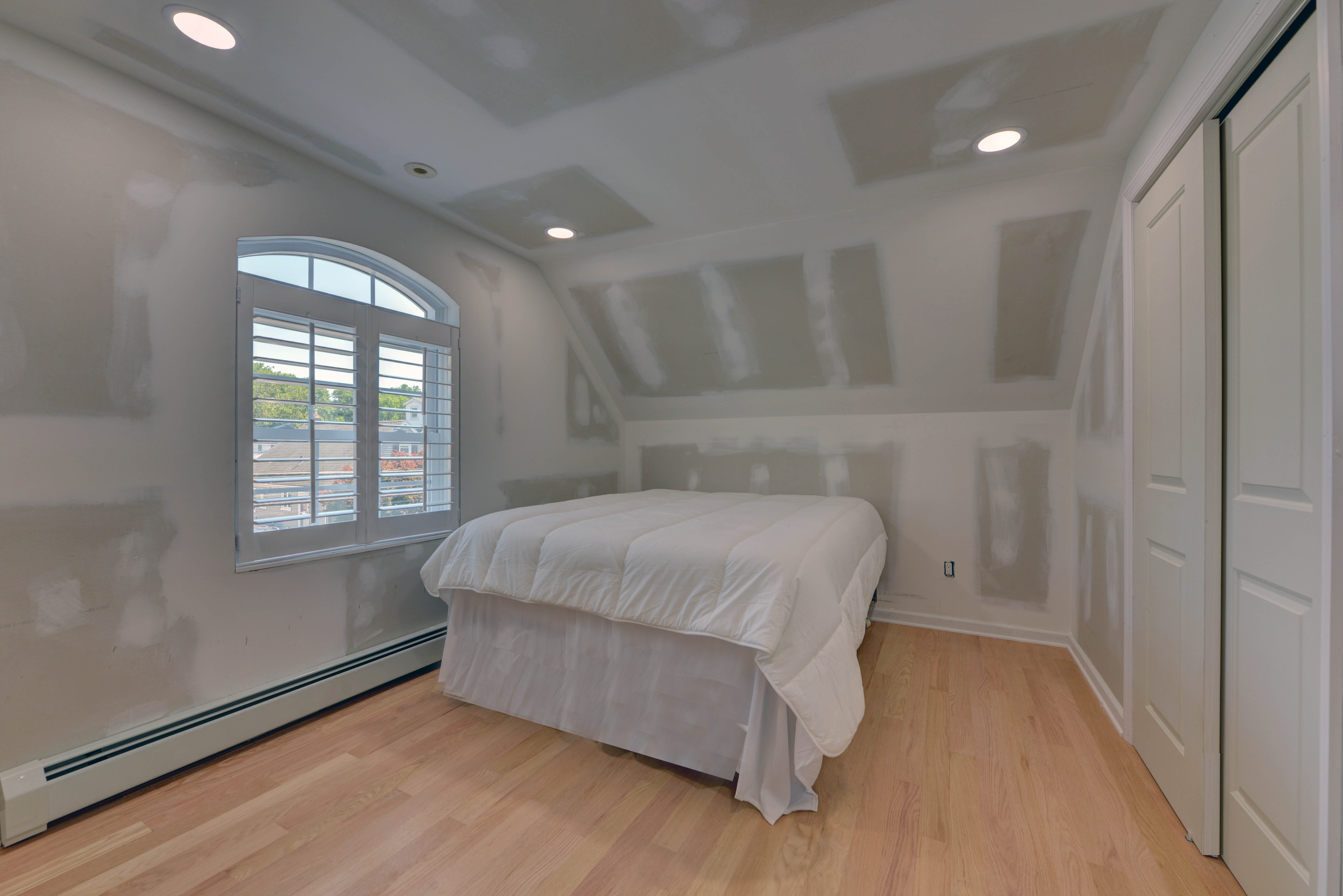 Essex, Nutley Township, New Jersey, 07110, United States, 3 Bedrooms Bedrooms, ,2 BathroomsBathrooms,Residential,For Sale,1873561