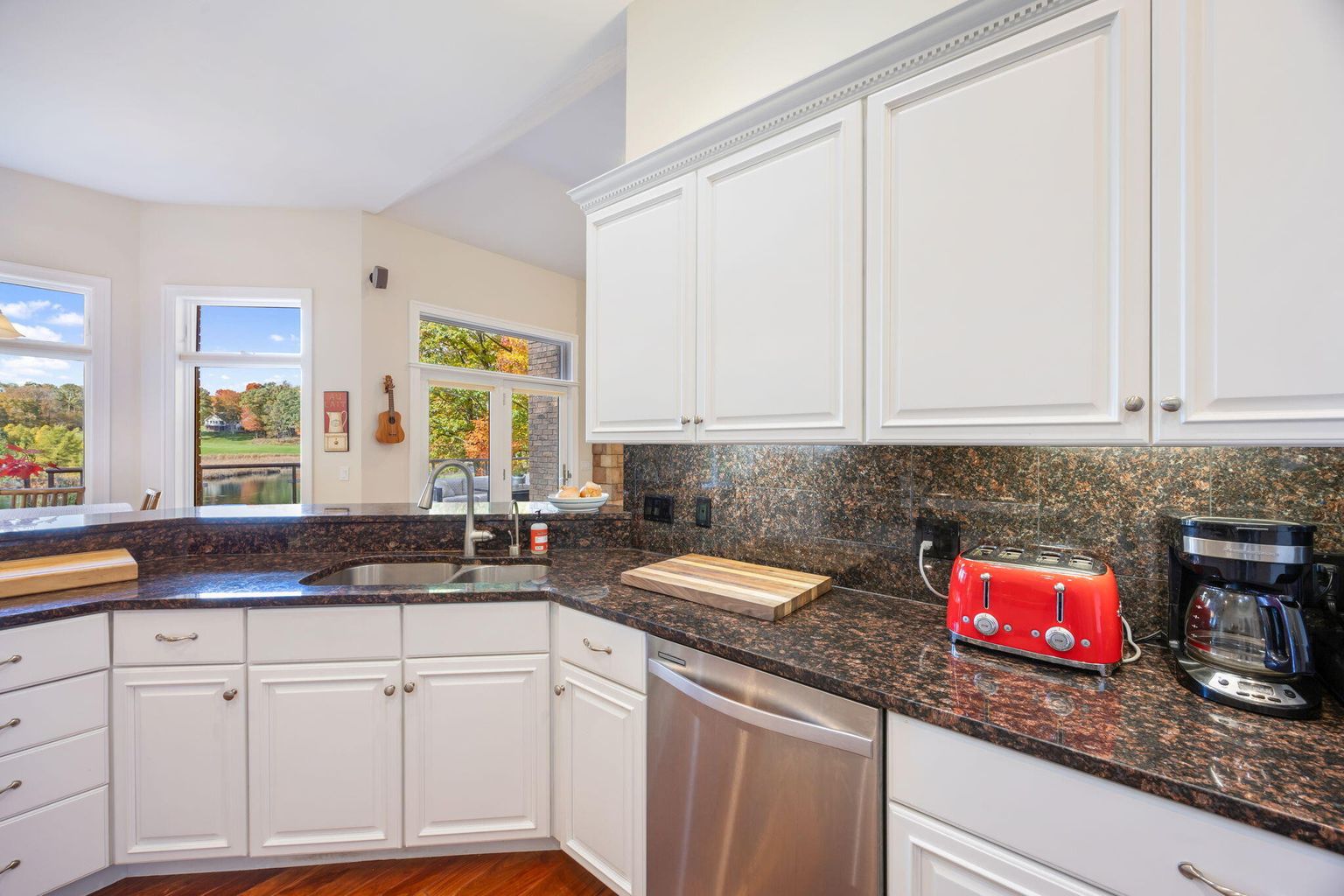 Canadian Lakes, Michigan, 49346, United States, 5 Bedrooms Bedrooms, ,6 BathroomsBathrooms,Residential,For Sale,1981298