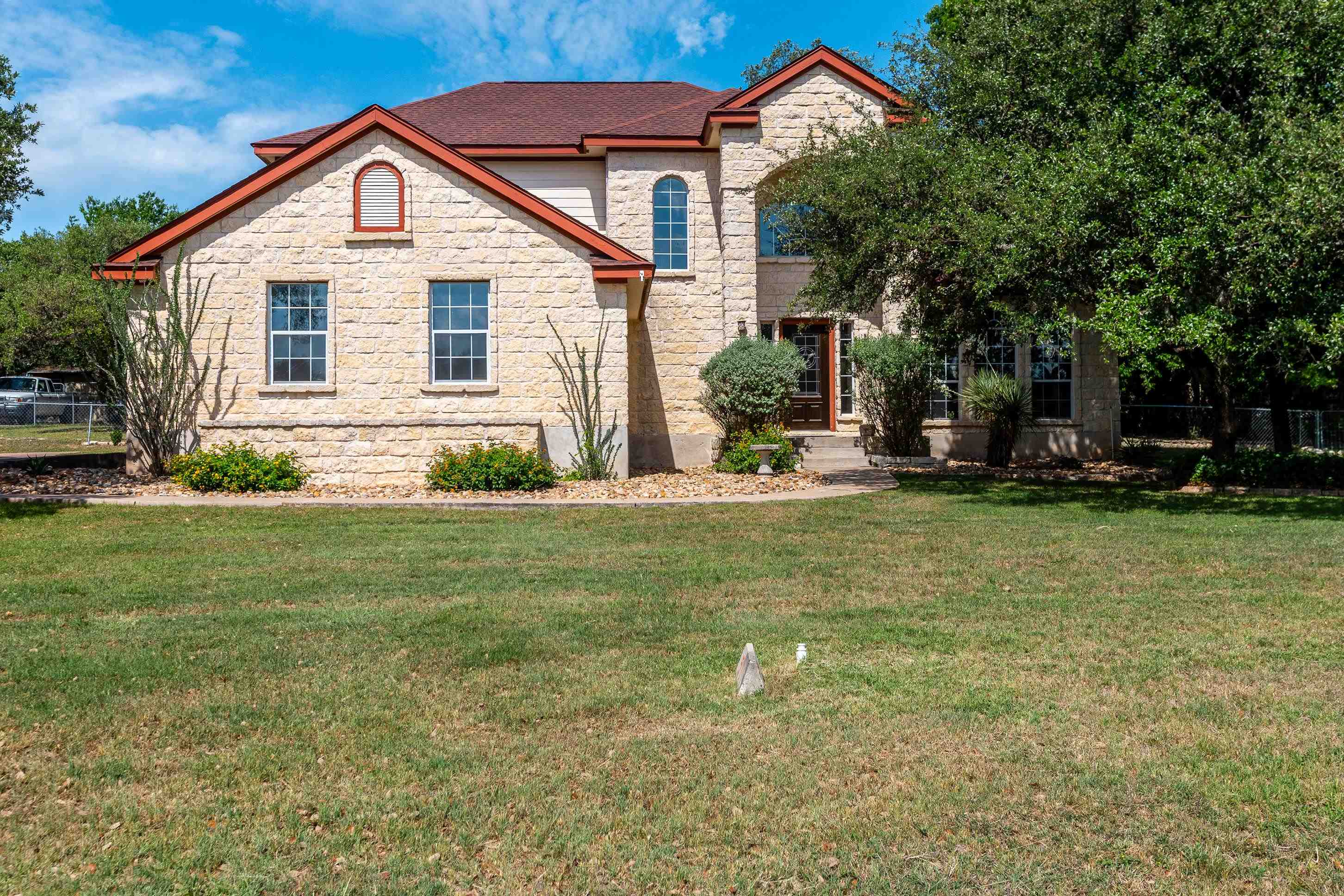 Dripping Springs, Texas, 78620, United States, 3 Bedrooms Bedrooms, ,3 BathroomsBathrooms,Residential,For Sale,1838003