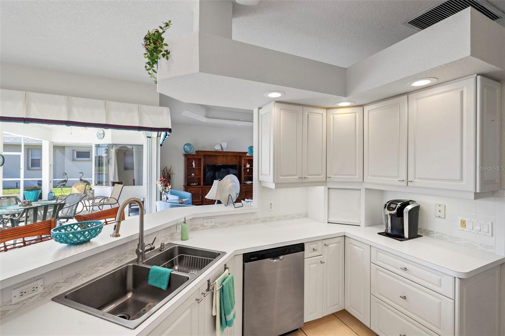 Lake Suzy, Florida, 34269, United States, 3 Bedrooms Bedrooms, ,2 BathroomsBathrooms,Residential,For Sale,1737592