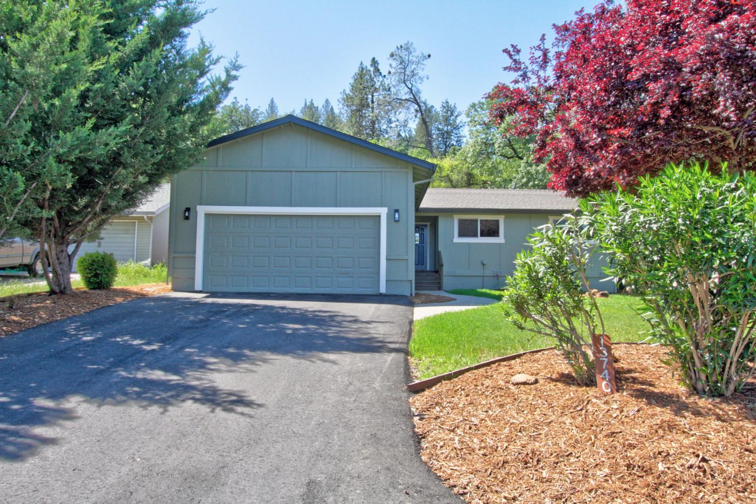 Auburn, California, 95602, United States, 3 Bedrooms Bedrooms, ,2 BathroomsBathrooms,Residential,For Sale,2034391