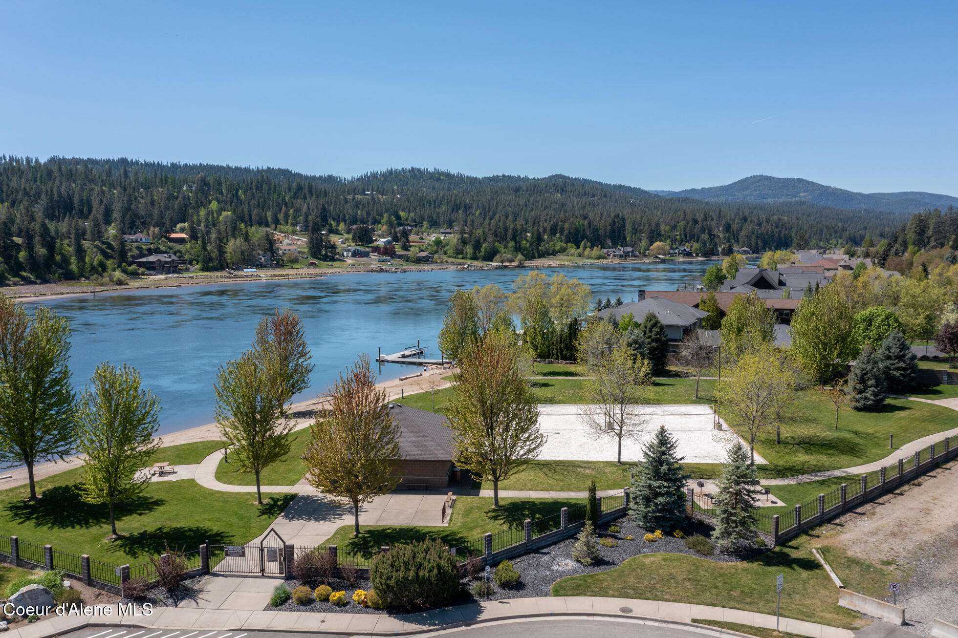 Coeur d'Alene, Idaho, 83814, United States, 3 Bedrooms Bedrooms, ,3 BathroomsBathrooms,Residential,For Sale,1936961