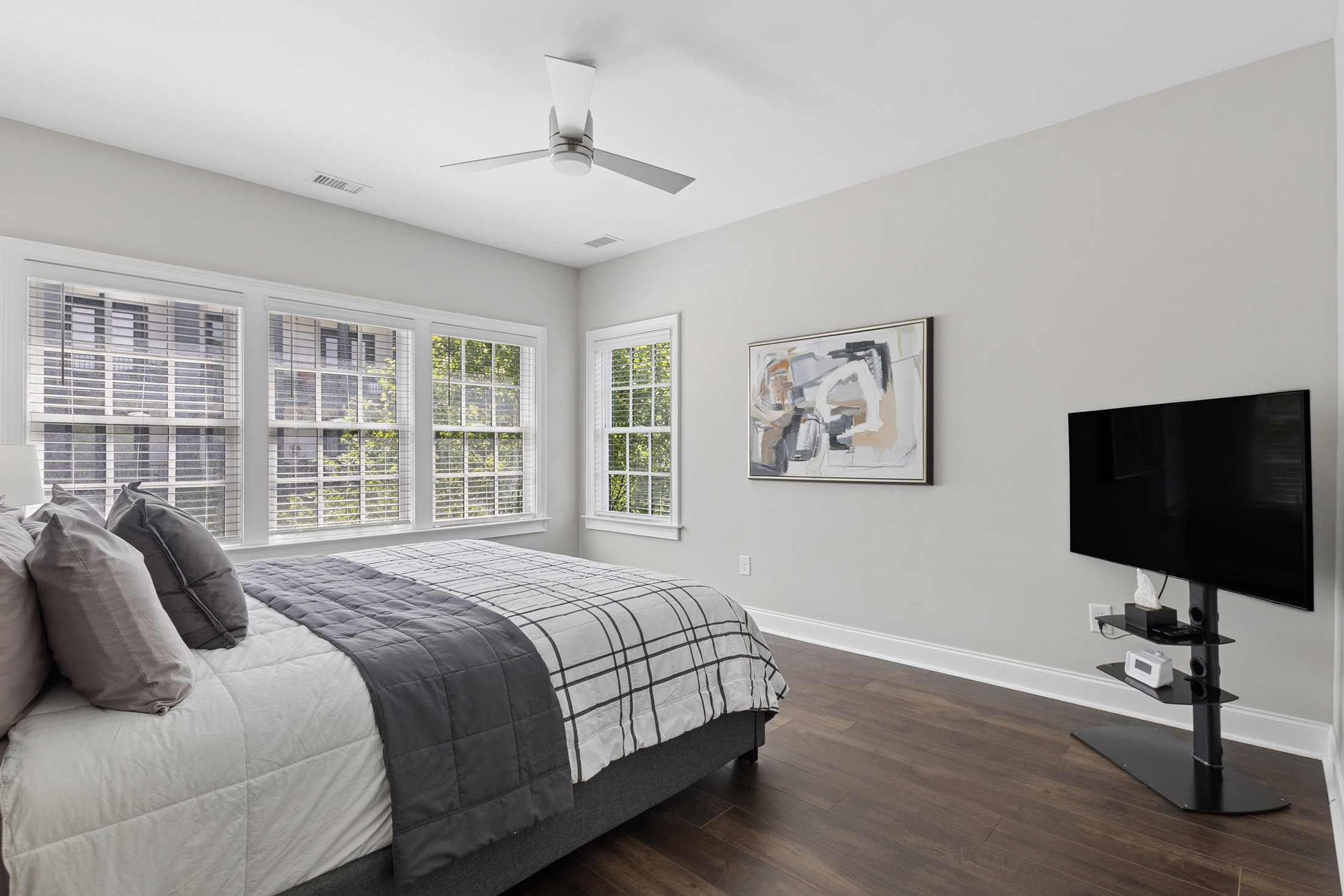  End-Unit Luxury Townhome at Aria - 物件實景