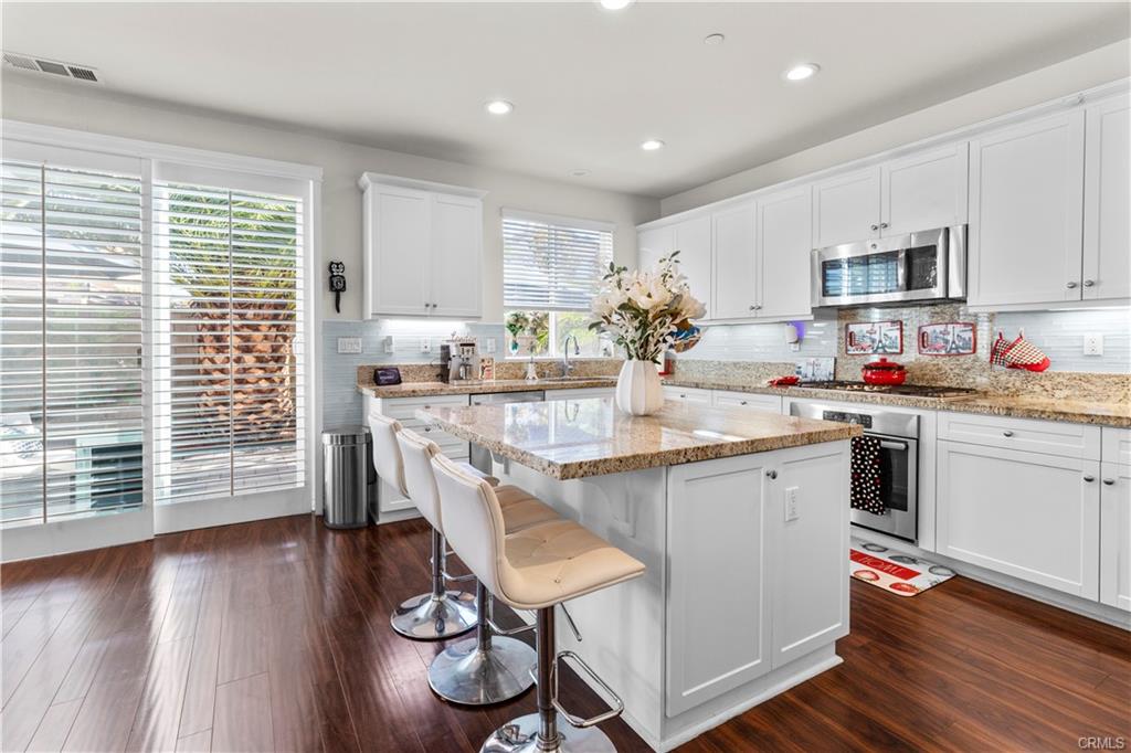 Stanton, California, 90680, United States, 4 Bedrooms Bedrooms, ,3 BathroomsBathrooms,Residential,For Sale,1943899