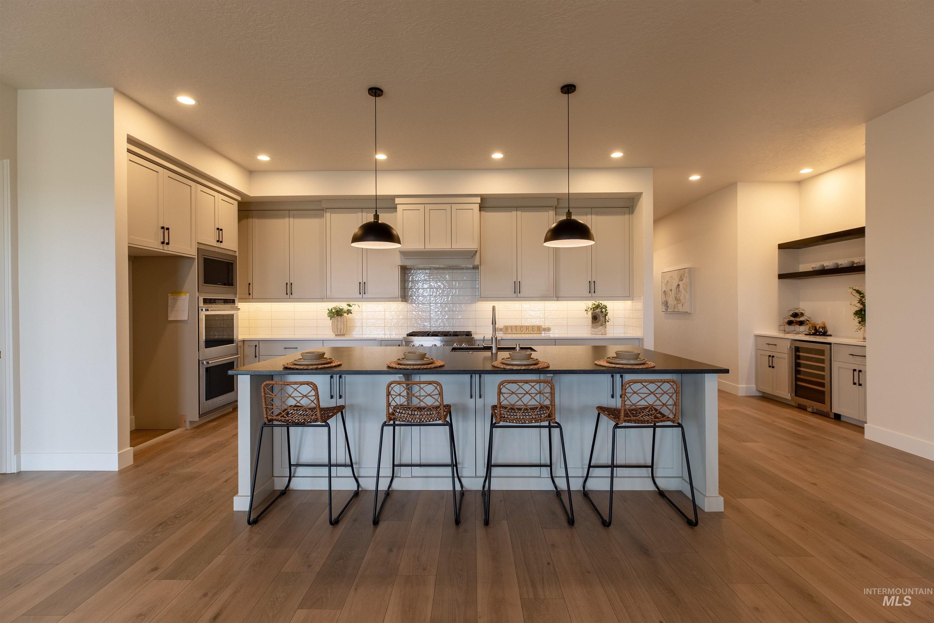 Meridian, Idaho, 83642, United States, 4 Bedrooms Bedrooms, ,3 BathroomsBathrooms,Residential,For Sale,1992156