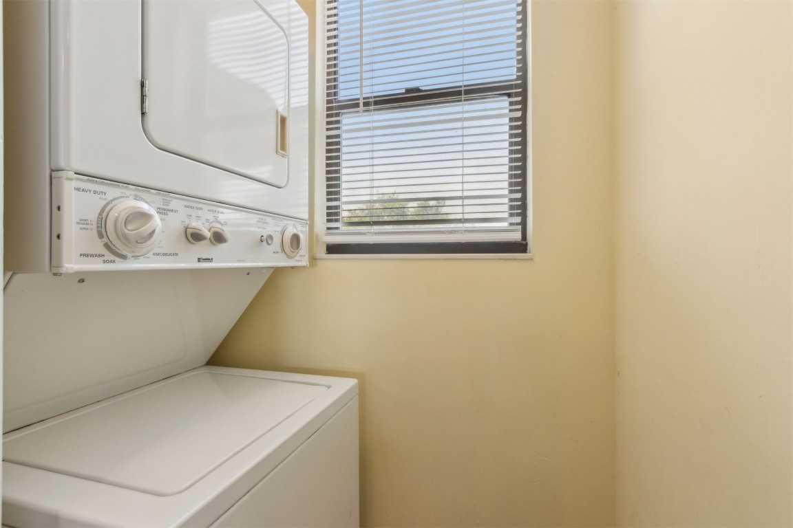 Fernandina Beach, Florida, 32034, United States, 2 Bedrooms Bedrooms, ,2 BathroomsBathrooms,Residential,For Sale,1784188
