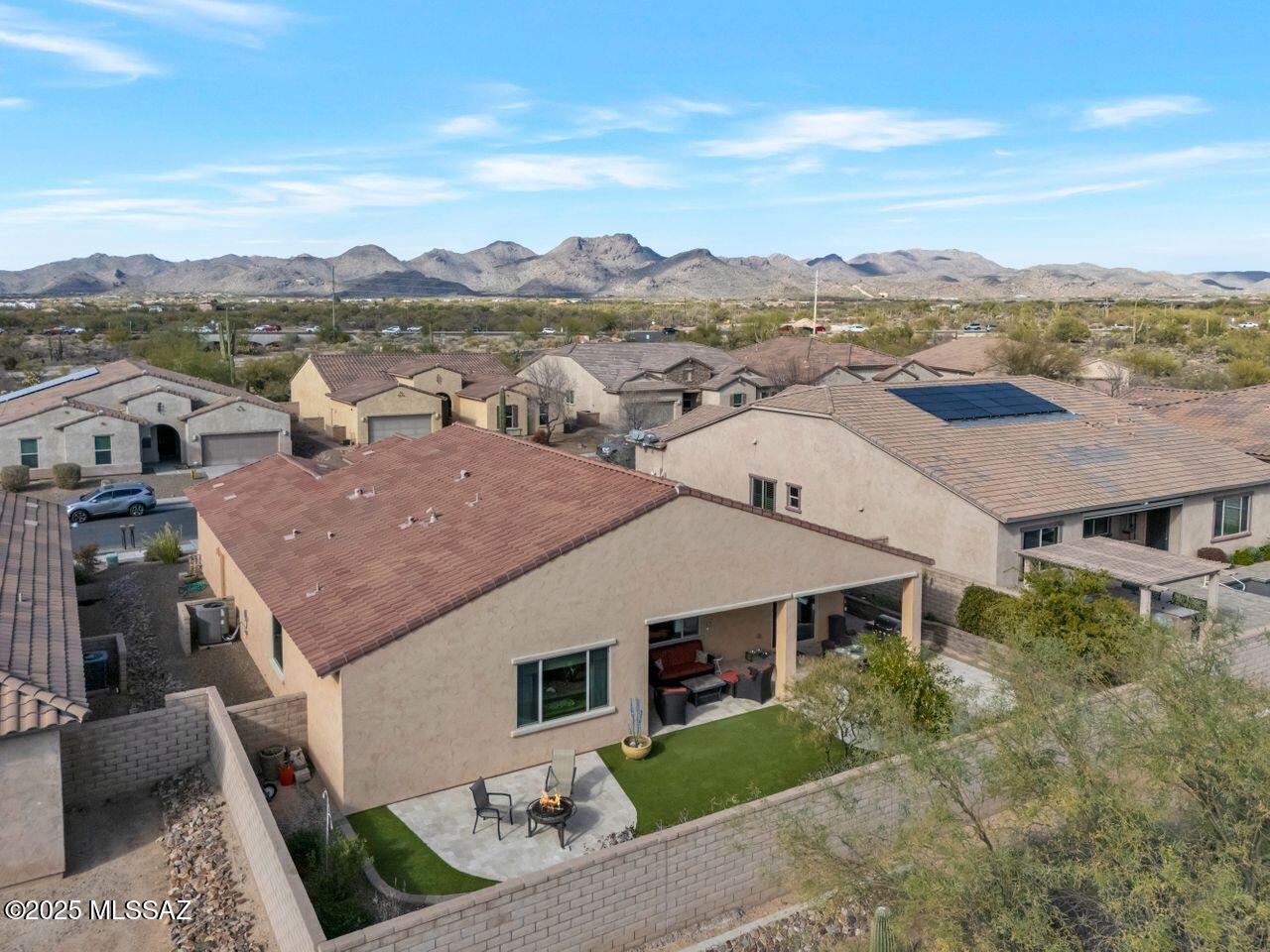 Marana, Arizona, 85658, United States, 3 Bedrooms Bedrooms, ,3 BathroomsBathrooms,Residential,For Sale,1947044