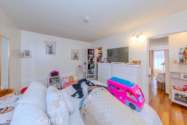 Anaheim, California, 92804, United States, ,Residential,For Sale,1978025