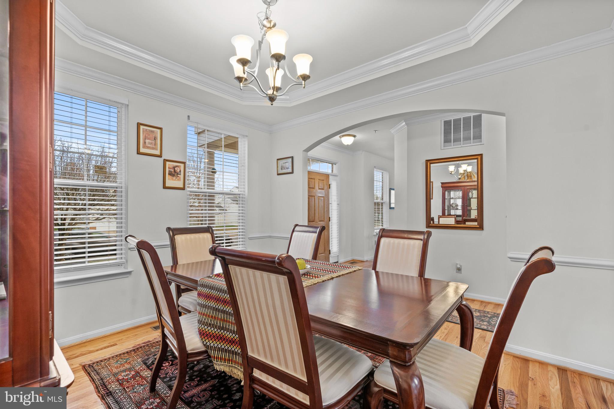 Clinton, Maryland, 20735, United States, 5 Bedrooms Bedrooms, ,4 BathroomsBathrooms,Residential,For Sale,2005759