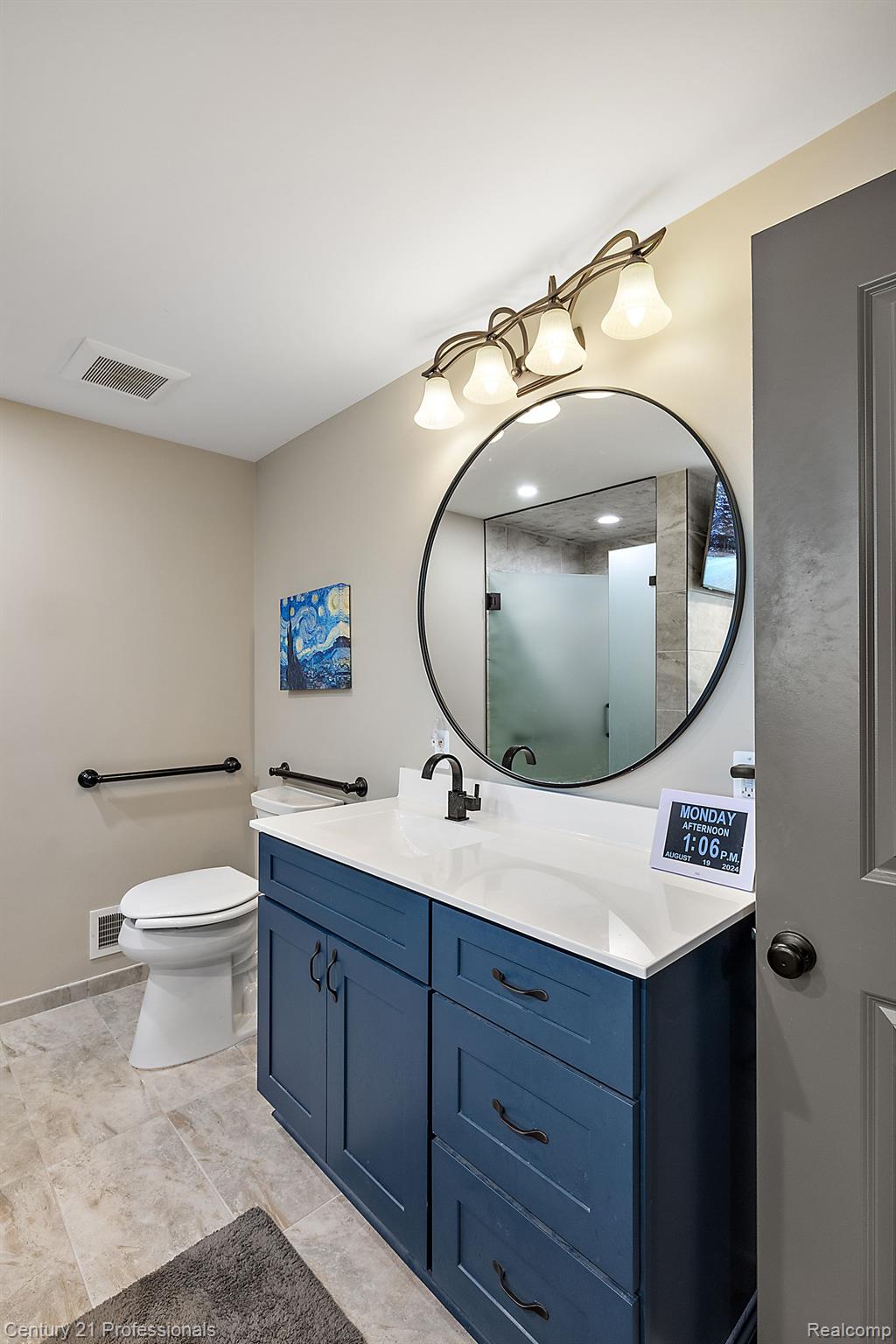 Davisburg, Michigan, 48350, United States, 5 Bedrooms Bedrooms, ,4 BathroomsBathrooms,Residential,For Sale,1978362