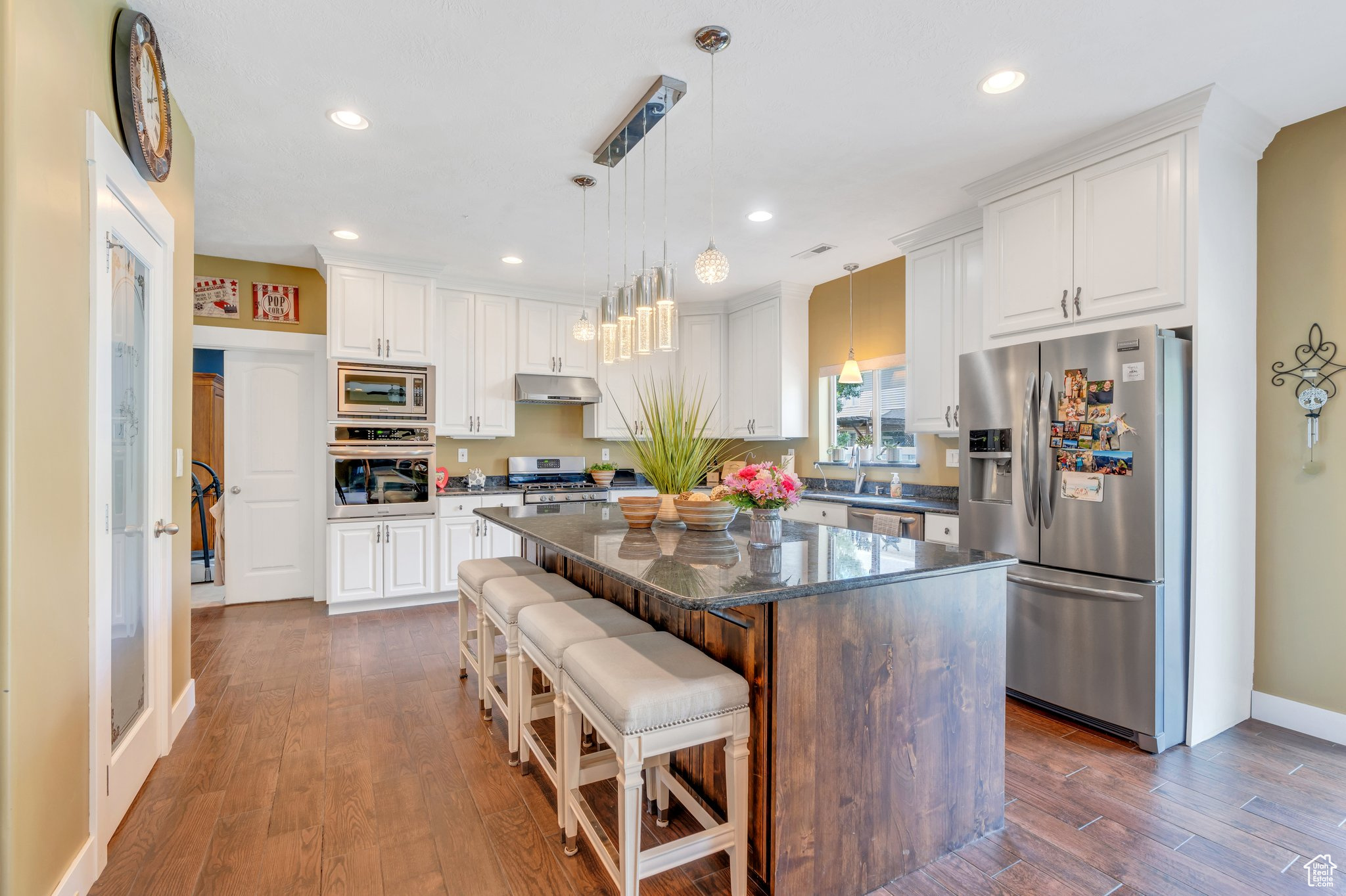 Springville, Utah, 84663, United States, 5 Bedrooms Bedrooms, ,5 BathroomsBathrooms,Residential,For Sale,1829365