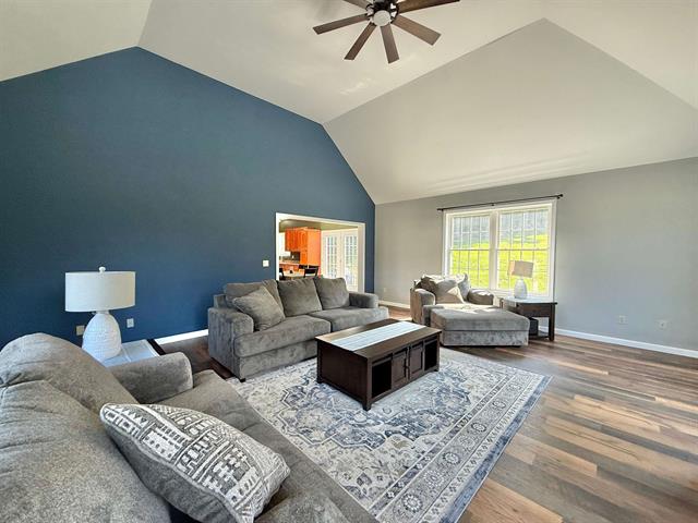 Weare, New Hampshire, 03281, United States, 3 Bedrooms Bedrooms, ,2 BathroomsBathrooms,Residential,For Sale,1979448