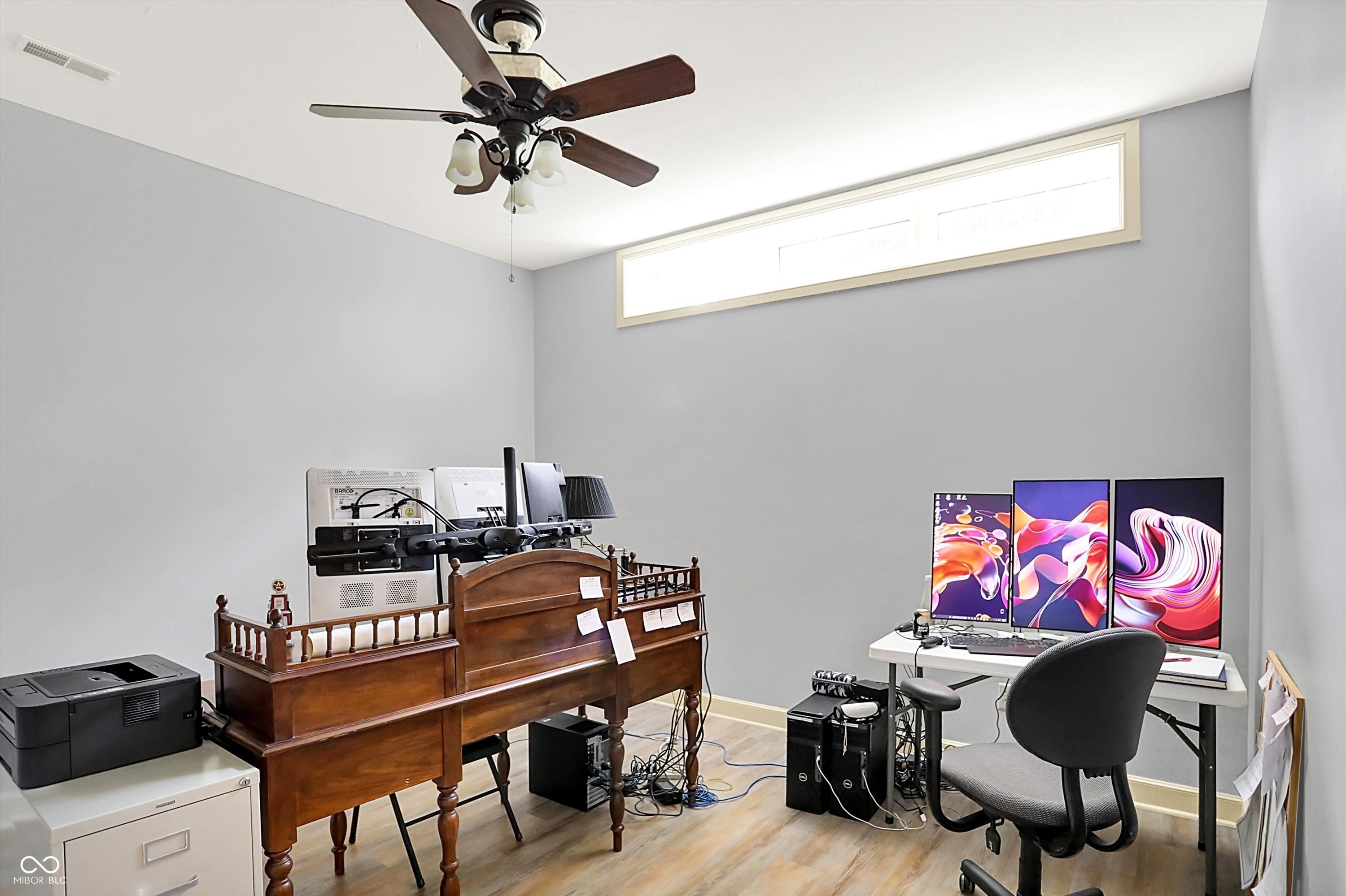 Zionsville, Indiana, 46077, United States, 4 Bedrooms Bedrooms, ,6 BathroomsBathrooms,Residential,For Sale,1978163