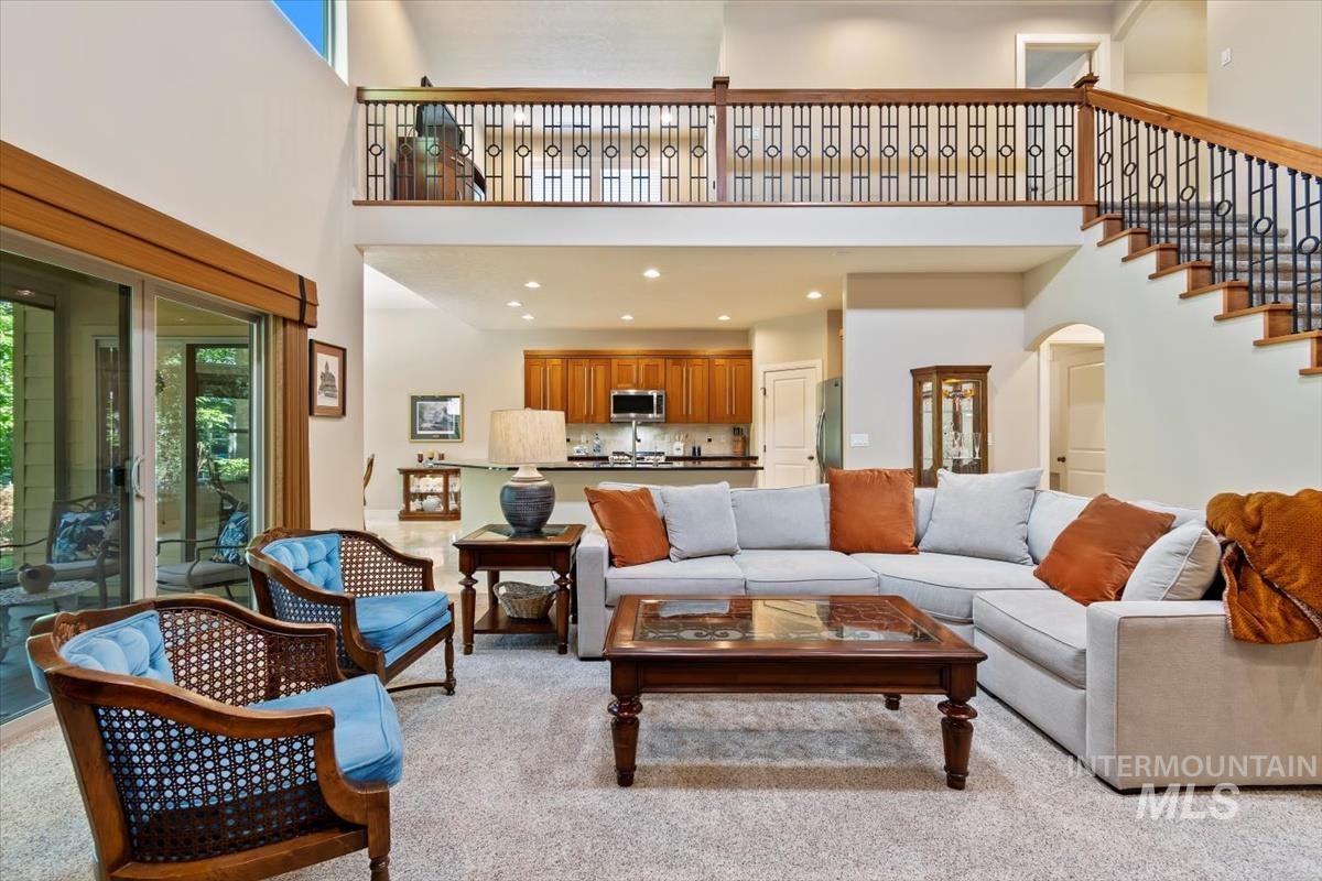 Eagle, Idaho, 83616-7135, United States, 4 Bedrooms Bedrooms, ,Residential,For Sale,1925898