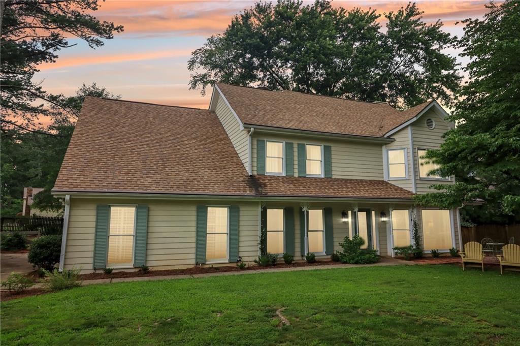 Marietta, Georgia, 30062, United States, 4 Bedrooms Bedrooms, ,3 BathroomsBathrooms,Residential,For Sale,1905534