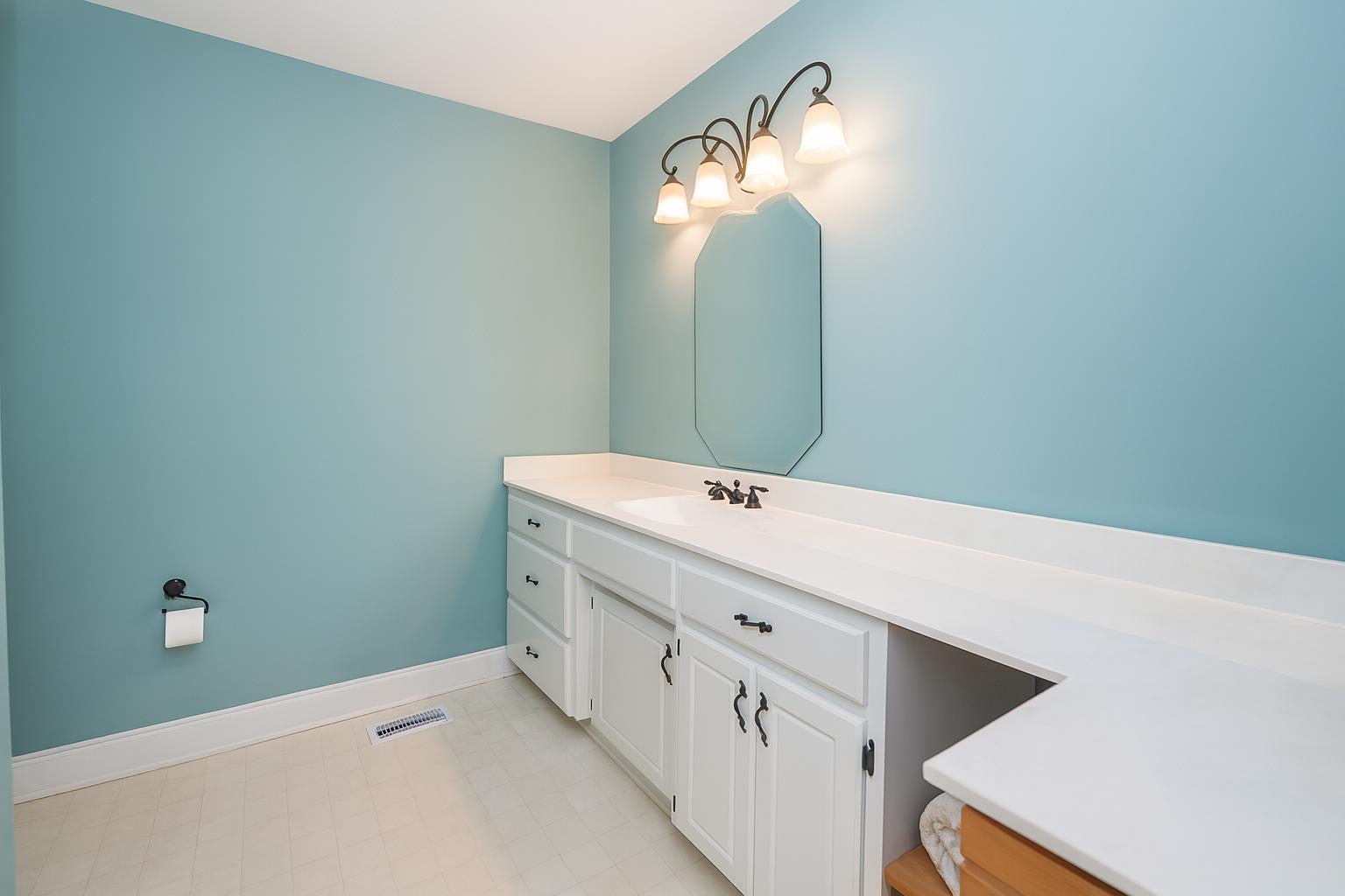 Landrum, South Carolina, 29356, United States, 2 Bedrooms Bedrooms, ,2 BathroomsBathrooms,Residential,For Sale,1978820