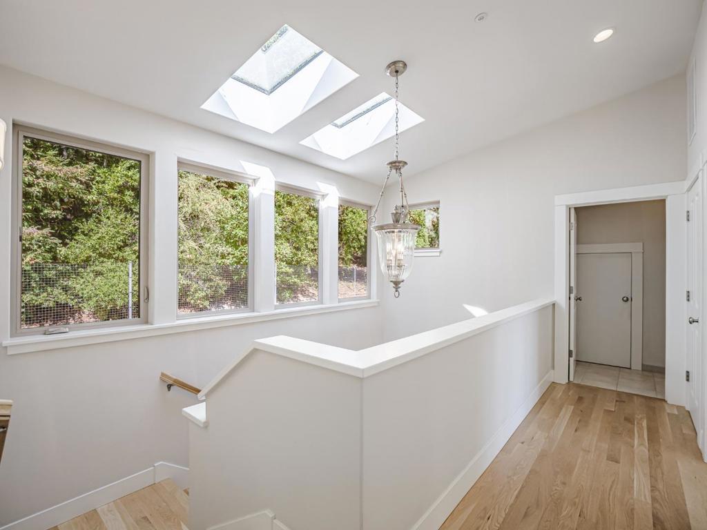 Scotts Valley, California, 95066, United States, 3 Bedrooms Bedrooms, ,3 BathroomsBathrooms,Residential,For Sale,1974309