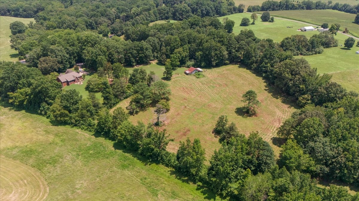 Five Points, Tennessee, 38457, United States, 4 Bedrooms Bedrooms, ,4 BathroomsBathrooms,Residential,For Sale,1902817