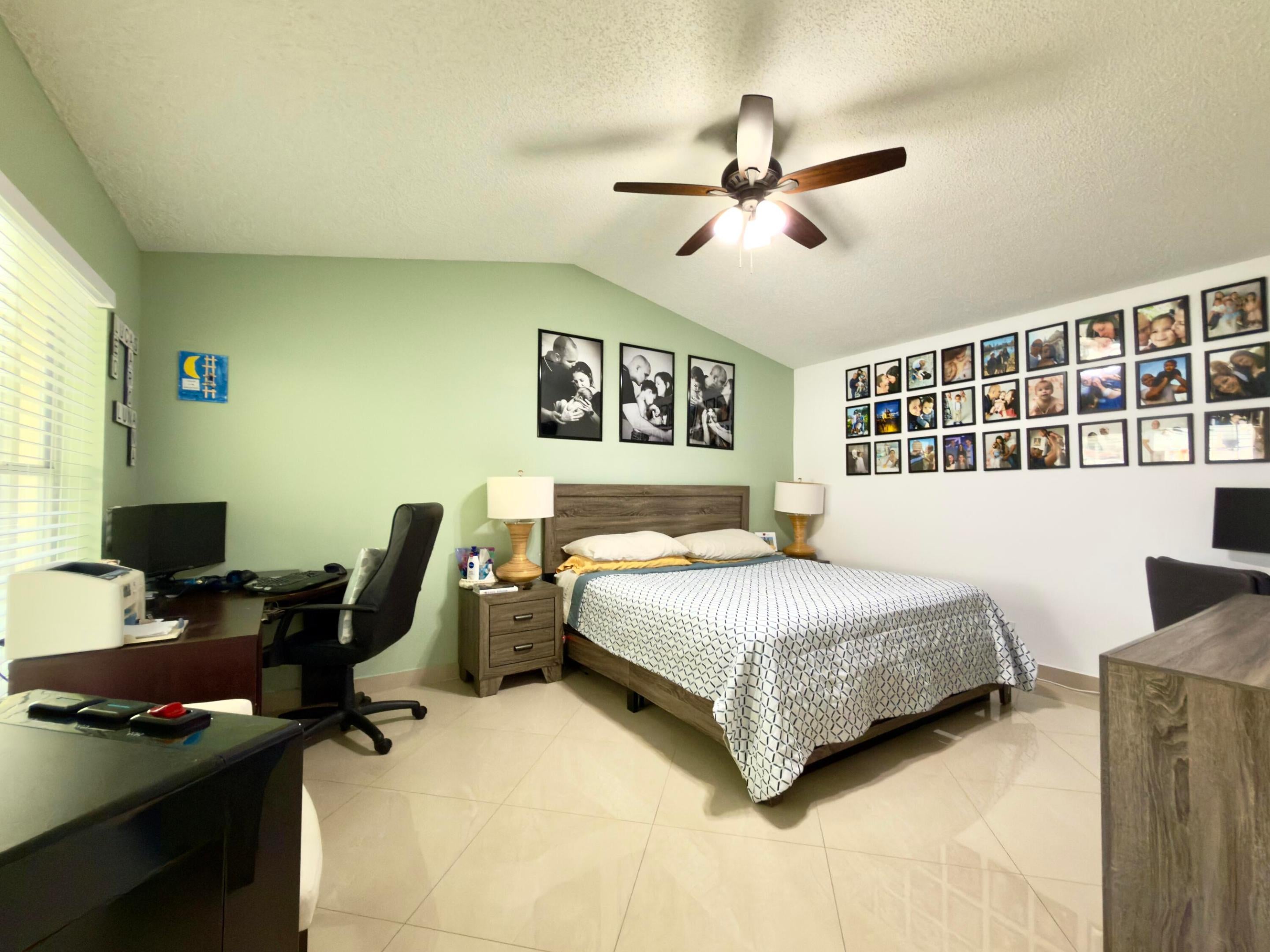 Palm Beach Gardens, Florida, 33410, United States, 3 Bedrooms Bedrooms, ,2 BathroomsBathrooms,Residential,For Sale,2048239
