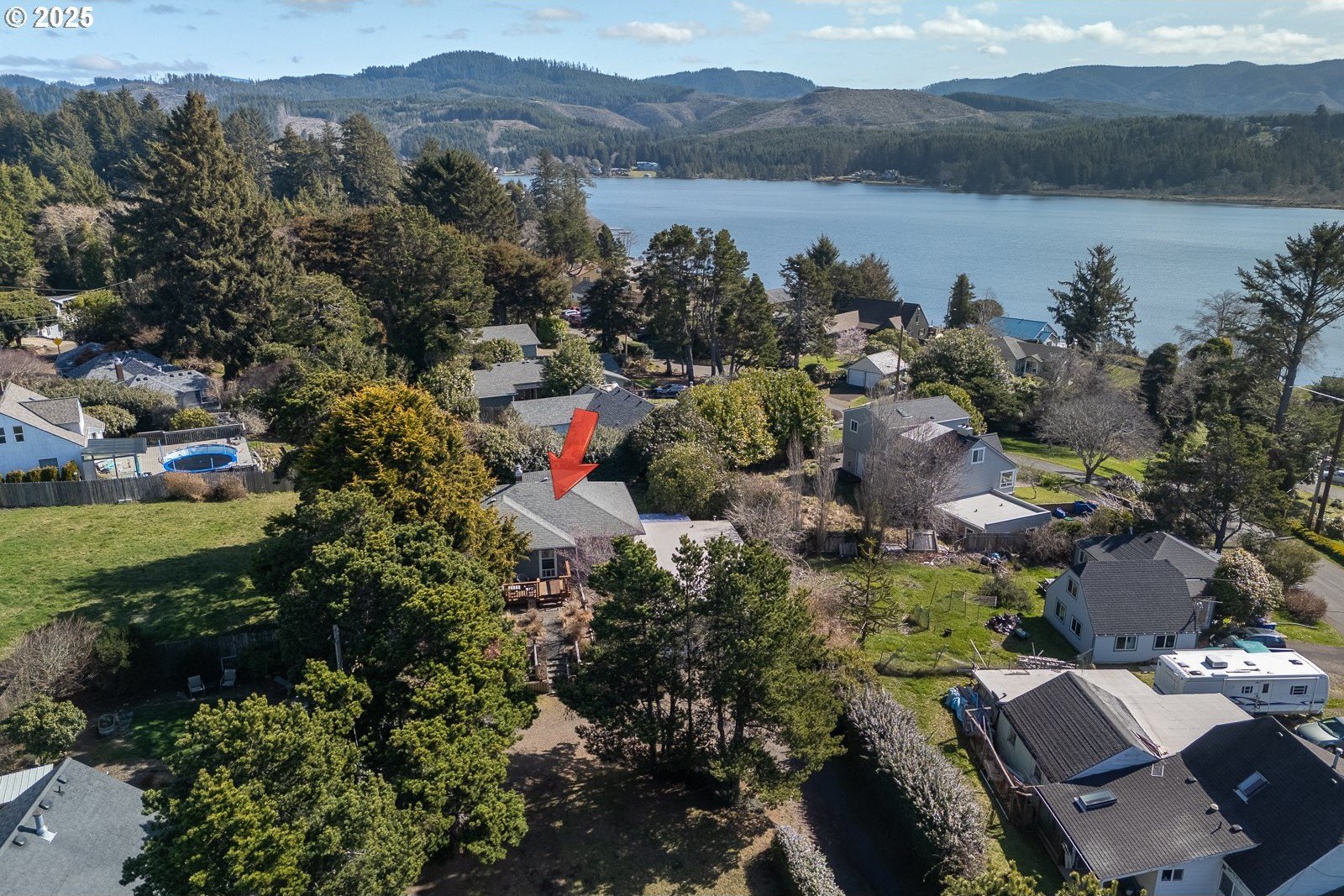 Lincoln City, Oregon, 97367, United States, 2 Bedrooms Bedrooms, ,1 BathroomBathrooms,Residential,For Sale,1736931