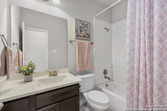 Boerne, Texas, 78006, United States, 4 Bedrooms Bedrooms, ,3 BathroomsBathrooms,Residential,For Sale,1760082