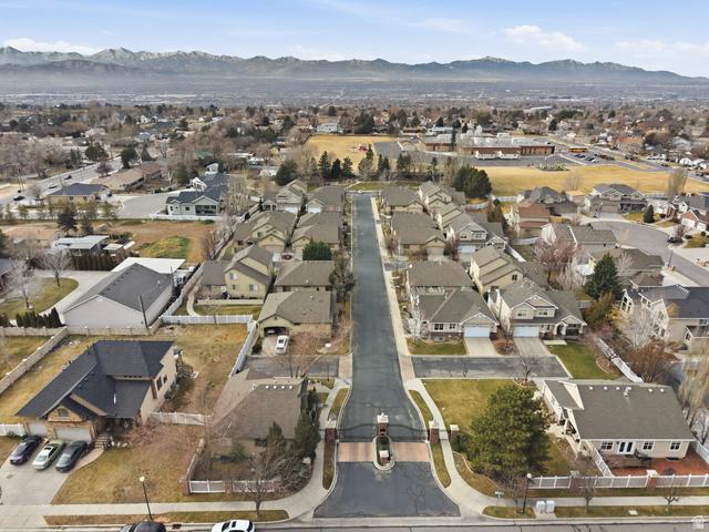 Sandy, Utah, 84092, United States, 3 Bedrooms Bedrooms, ,3 BathroomsBathrooms,Residential,For Sale,2014515